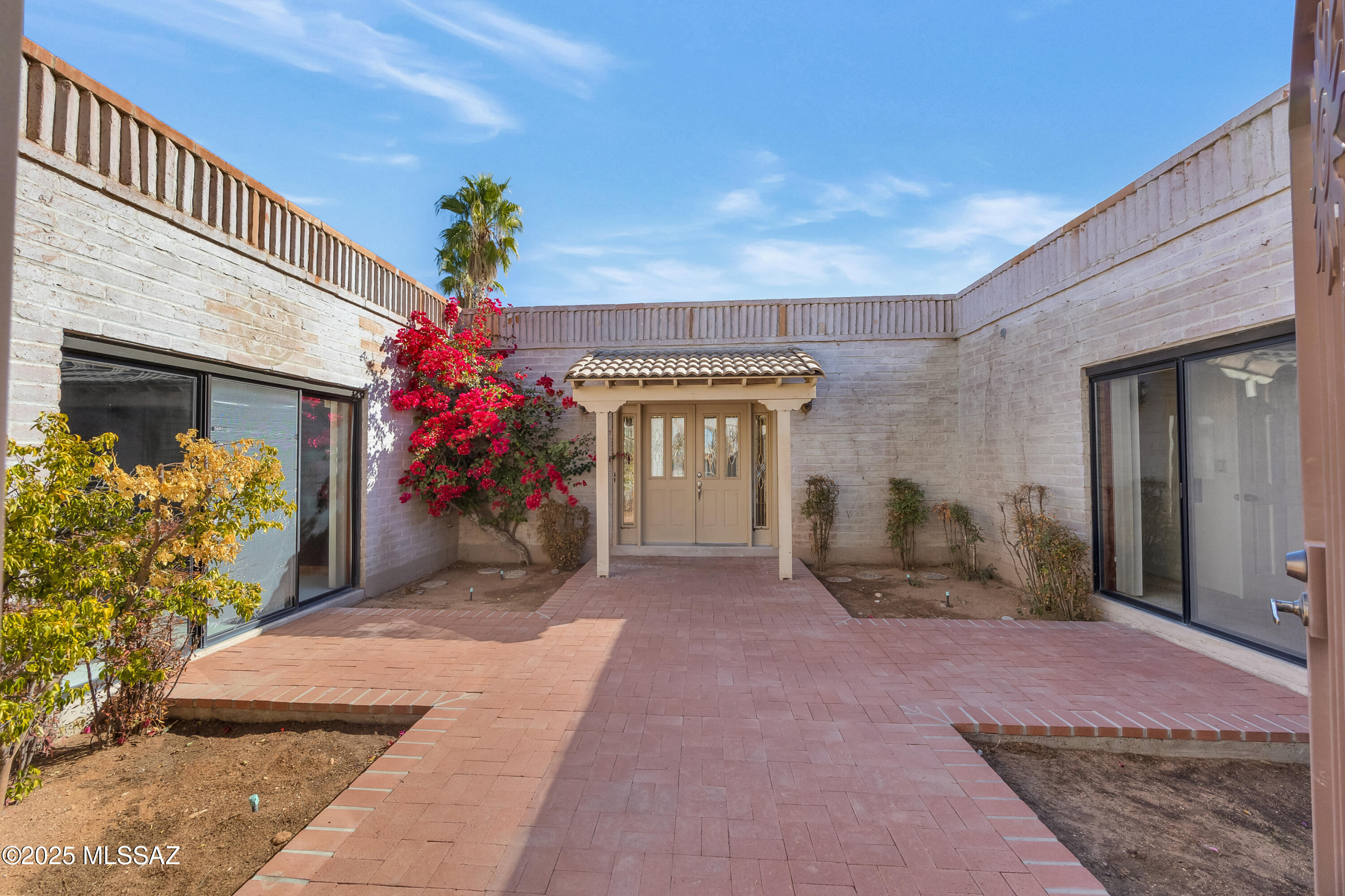Casas Adobes Estates (466-476) - Residential