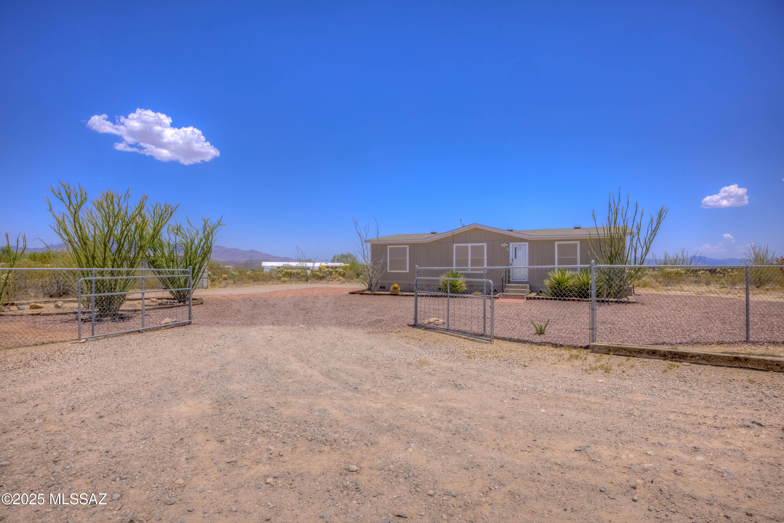 12635 S High Noon Trail
