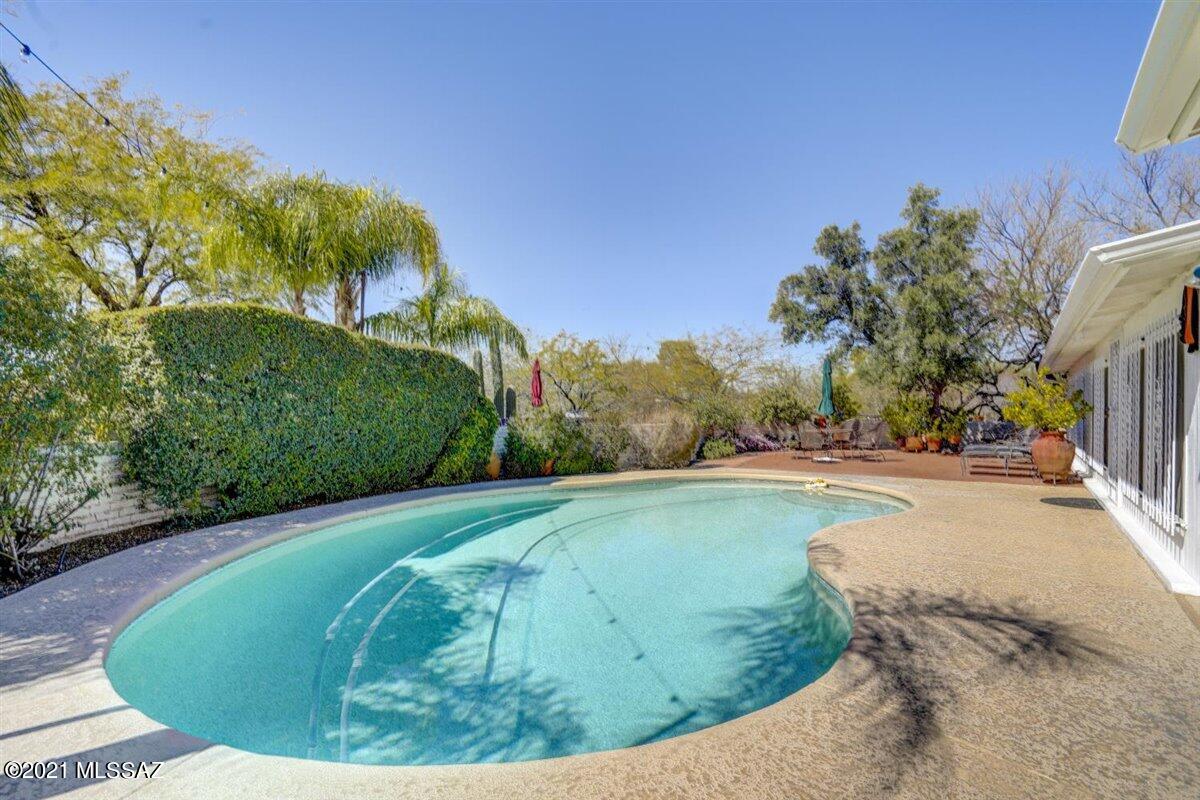 Casas Adobes Estates (501-540) - Residential