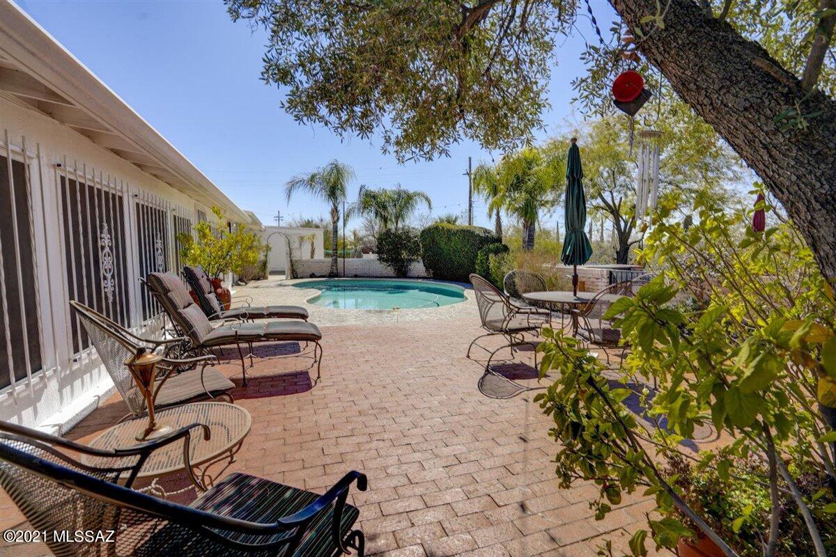 Casas Adobes Estates (501-540) - Residential