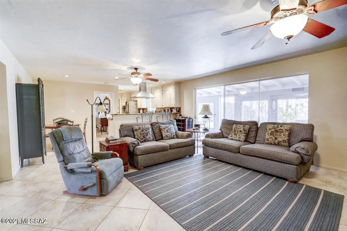 Casas Adobes Estates (501-540) - Residential