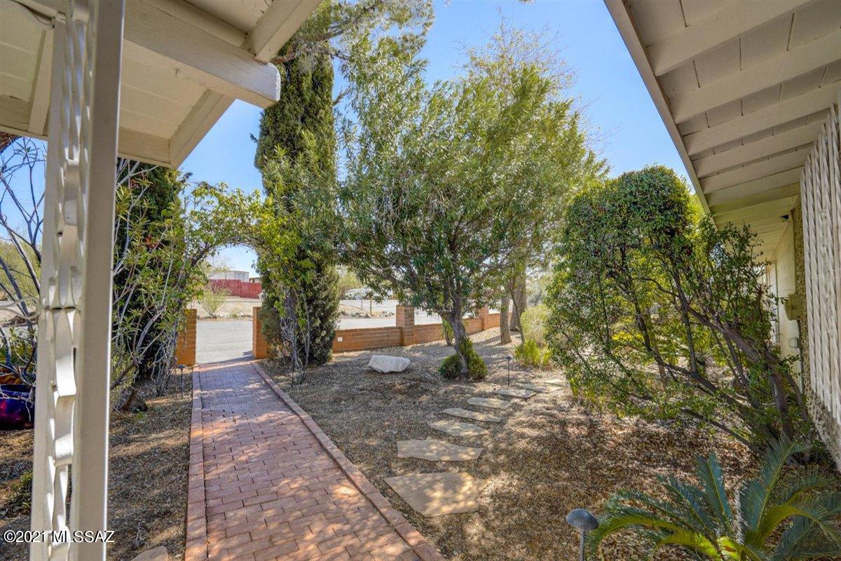 Casas Adobes Estates (501-540) - Residential