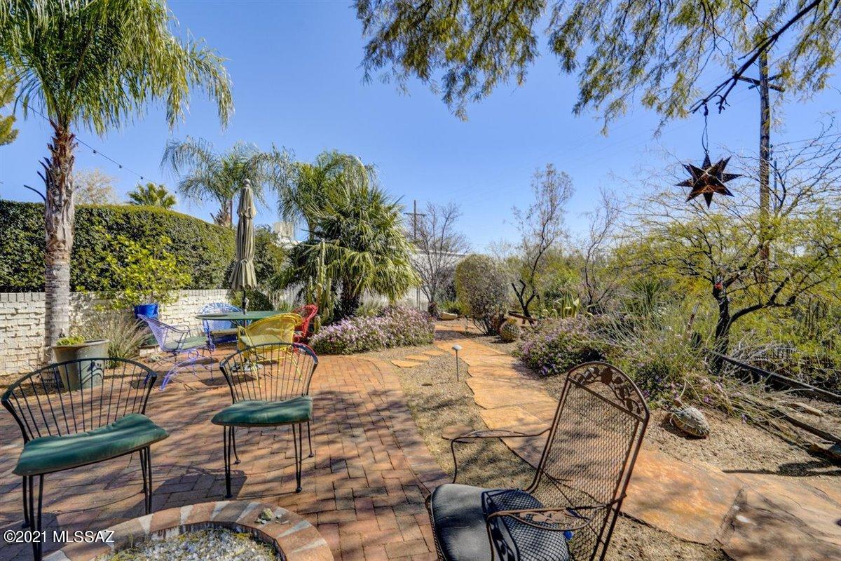 Casas Adobes Estates (501-540) - Residential