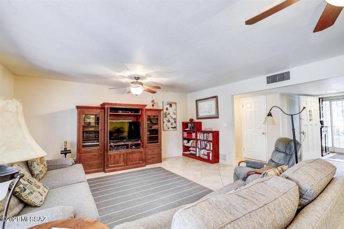 Casas Adobes Estates (501-540) - Residential