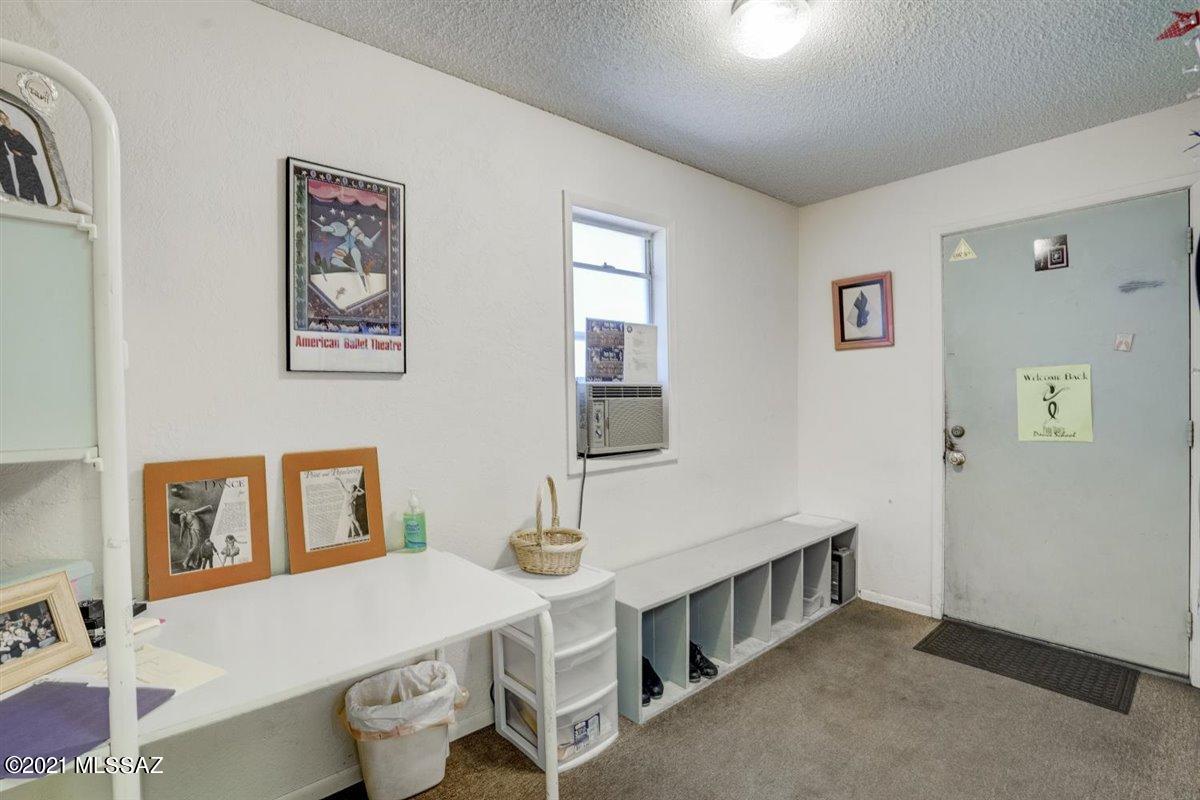 Casas Adobes Estates (501-540) - Residential