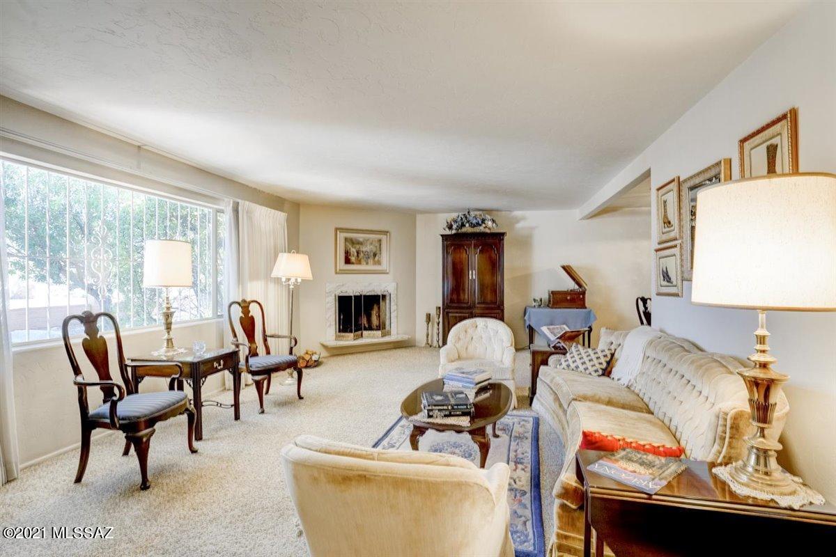 Casas Adobes Estates (501-540) - Residential