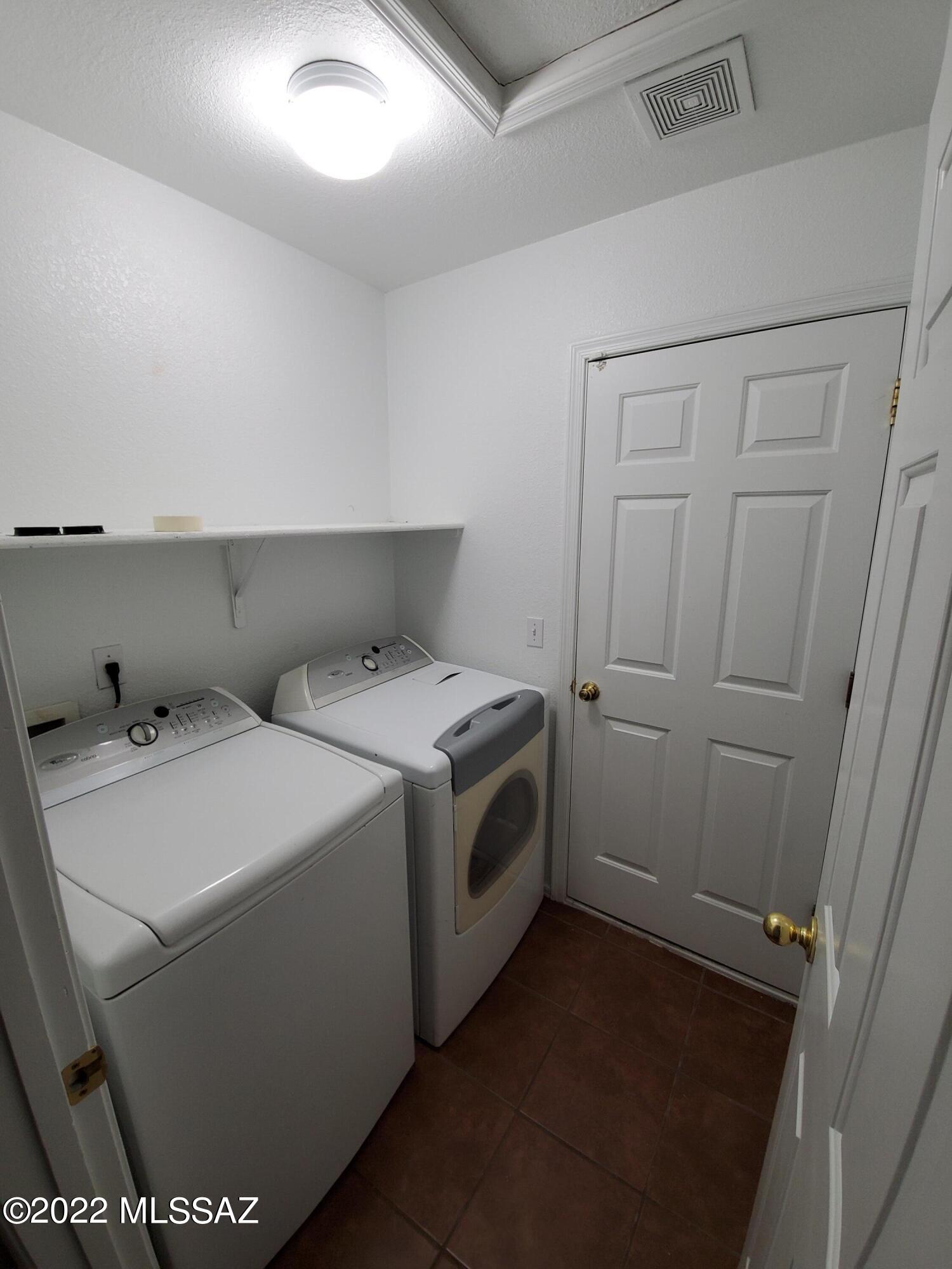 Ironwood (1-139) - Residential Lease