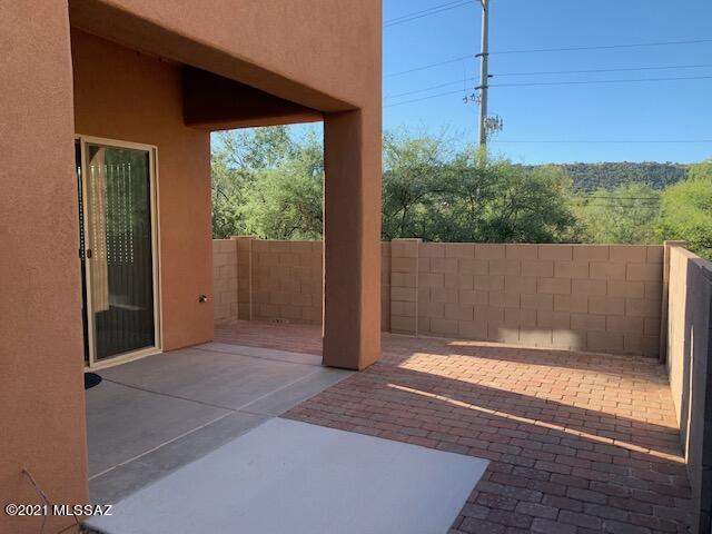 Sabino Shadows (1-27) - Residential