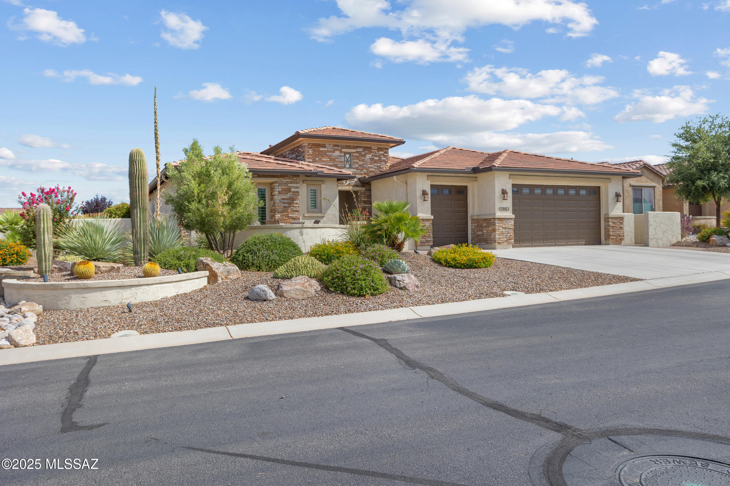 Saddlebrooke Ranch - Residential