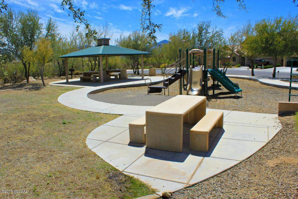 Willow Ridge Commons (1-155) - Residential