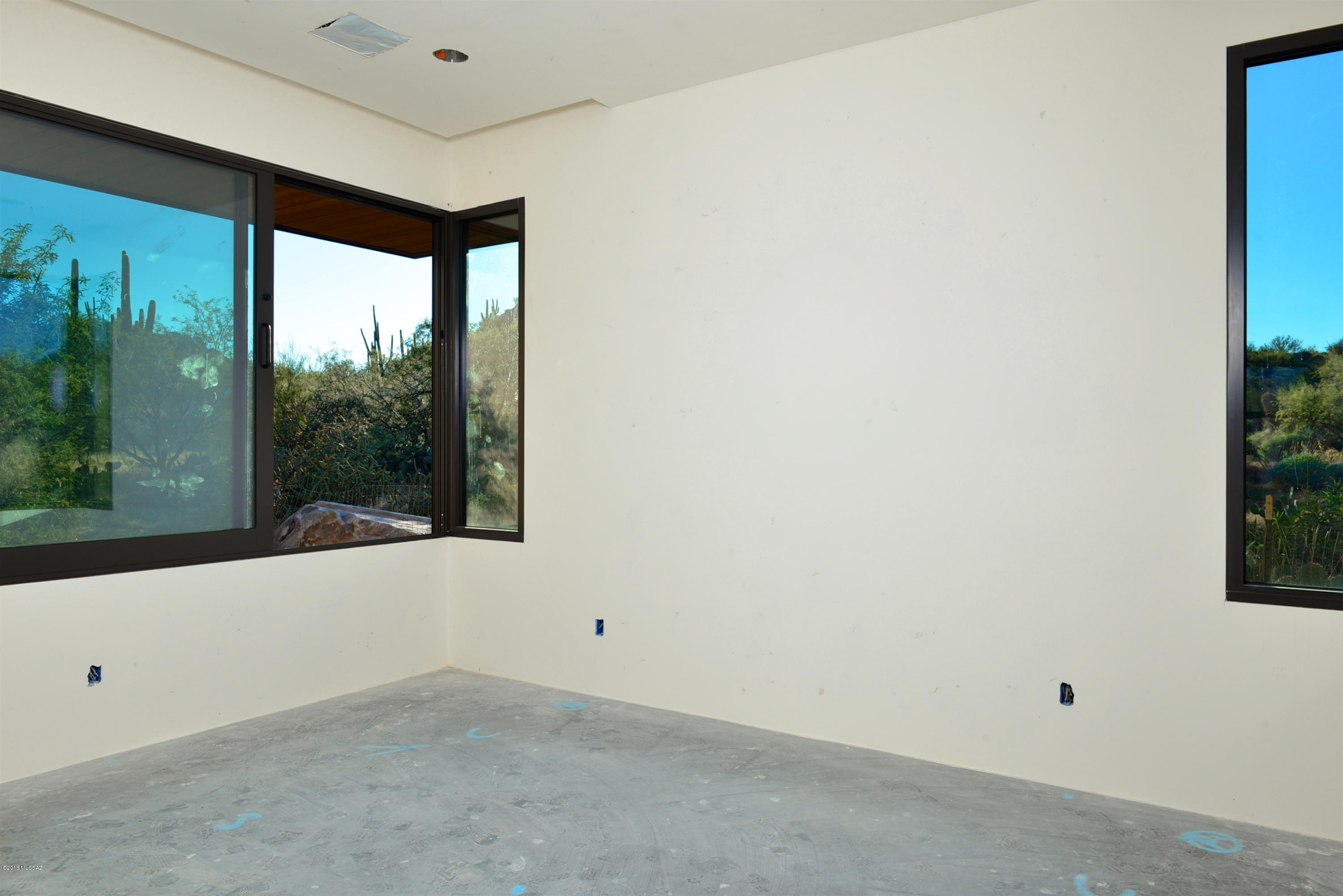 Stone Canyon IV - Residential