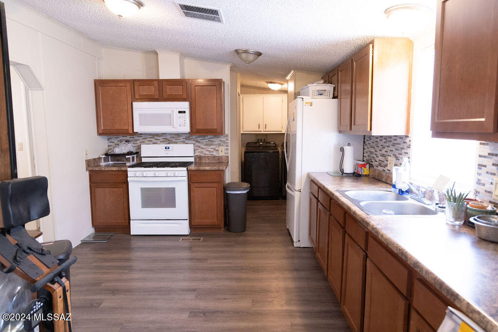 Blanco Estates (72-162) - Residential