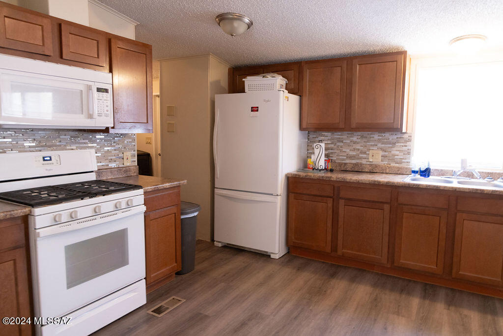 Blanco Estates (72-162) - Residential