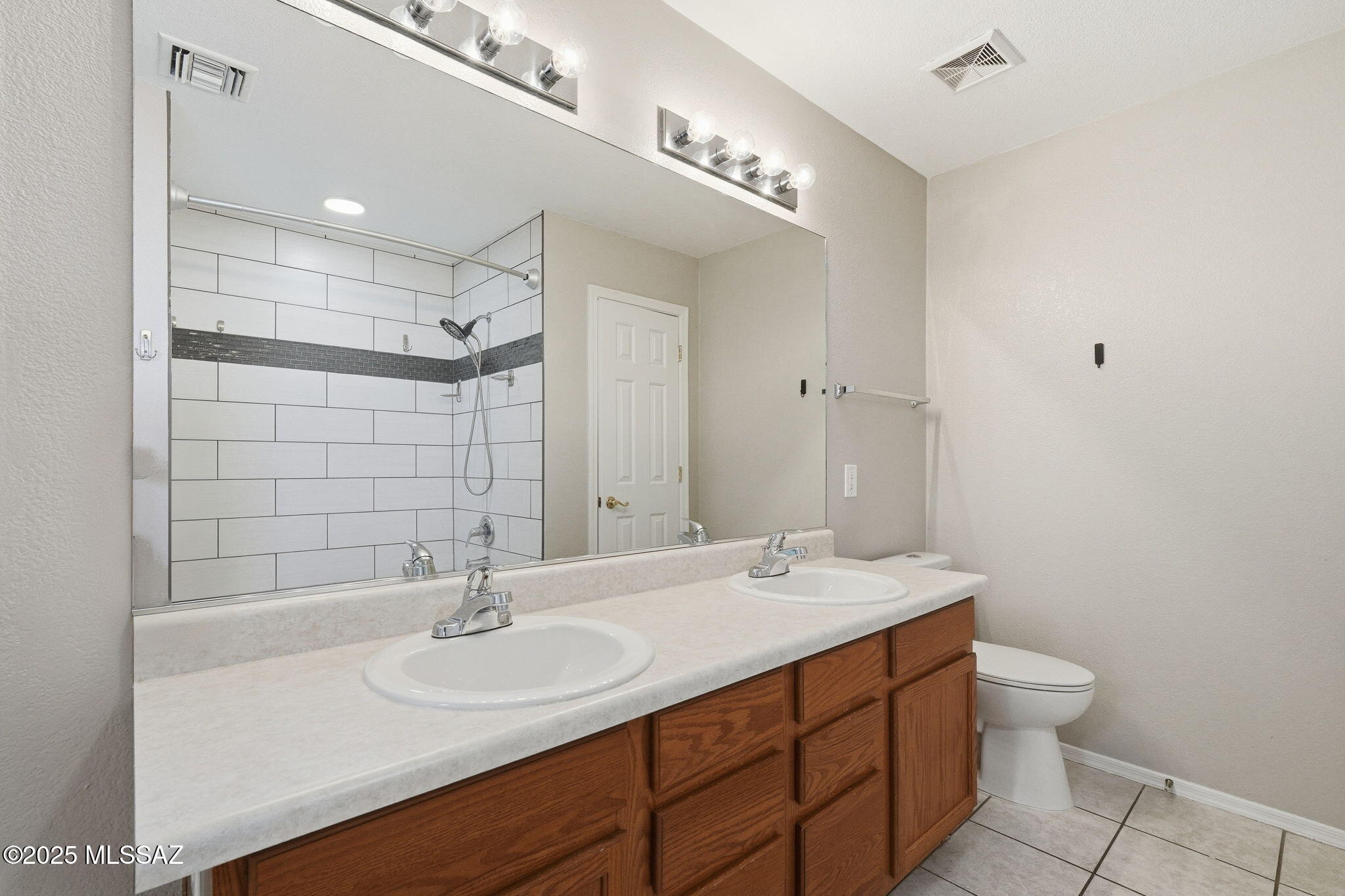 Rancho Del Lago (207-388) - Residential
