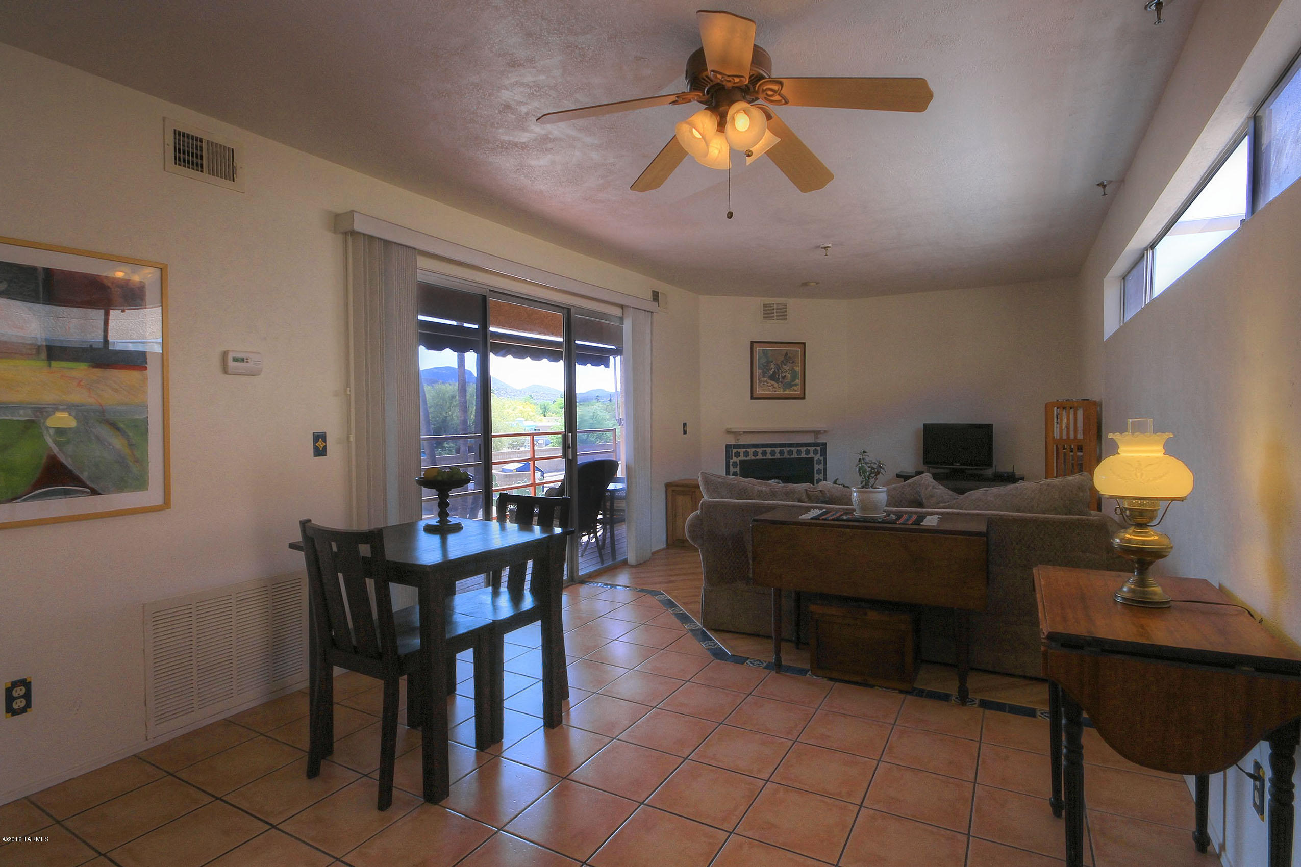 La Vida - Residential