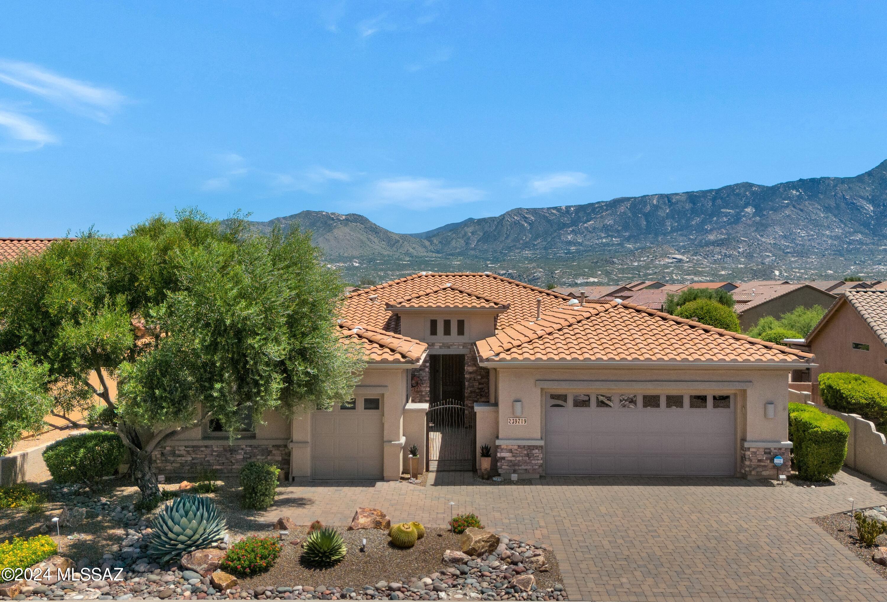 Saddlebrooke - Residential
