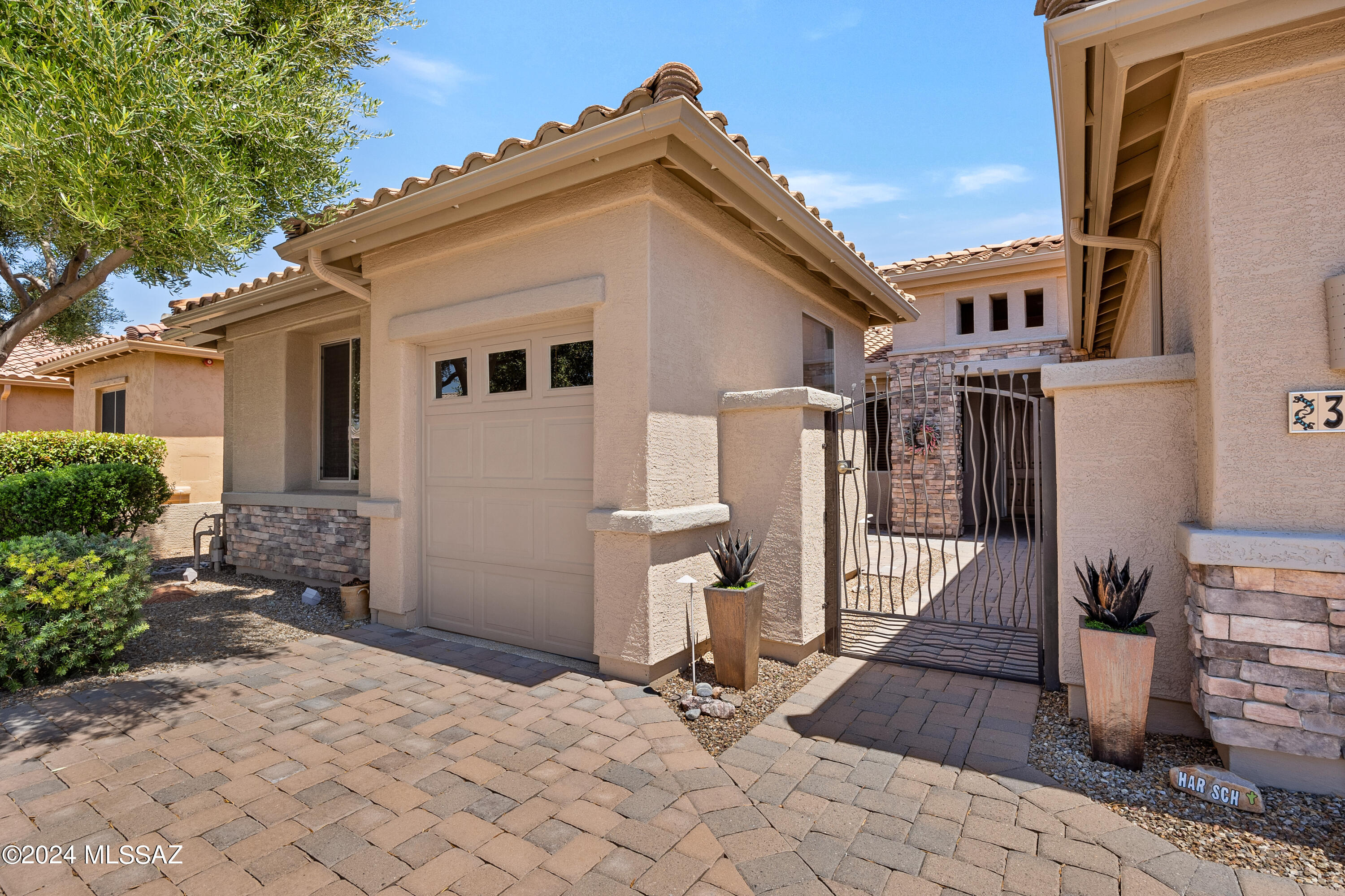 Saddlebrooke - Residential