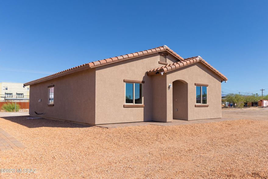WOW!!! Brand new affordable homes!!! Be the first owner of this brand new energy efficient home centrally located with so many upgrades including 9 ft ceilings, granite countertops, upgraded cabinets, can lighting, concrete tile roof, low-e dual pane windows, upgraded tile floors, 2-toned paint job, great room, pantry, plus warranties on all of it! This could be a great U of A rental property, and CALLING ALL INVESTORS- there are 4 homes of this same floor plan all available on the same corner! You could own 4 brand new homes under warranty and turn around and rent them all out. Everything is new (obviously!)- new appliances, new water heater, new plumbing, new HVAC, new roof! Centrally located and close to U of A, downtown, shopping, parks, bus lines, bars, restaurants.  Owner-agent.