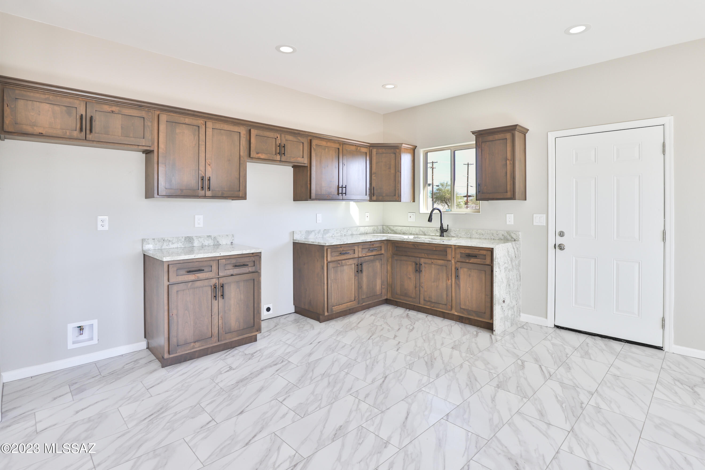 Bronx Park Addition - Residential