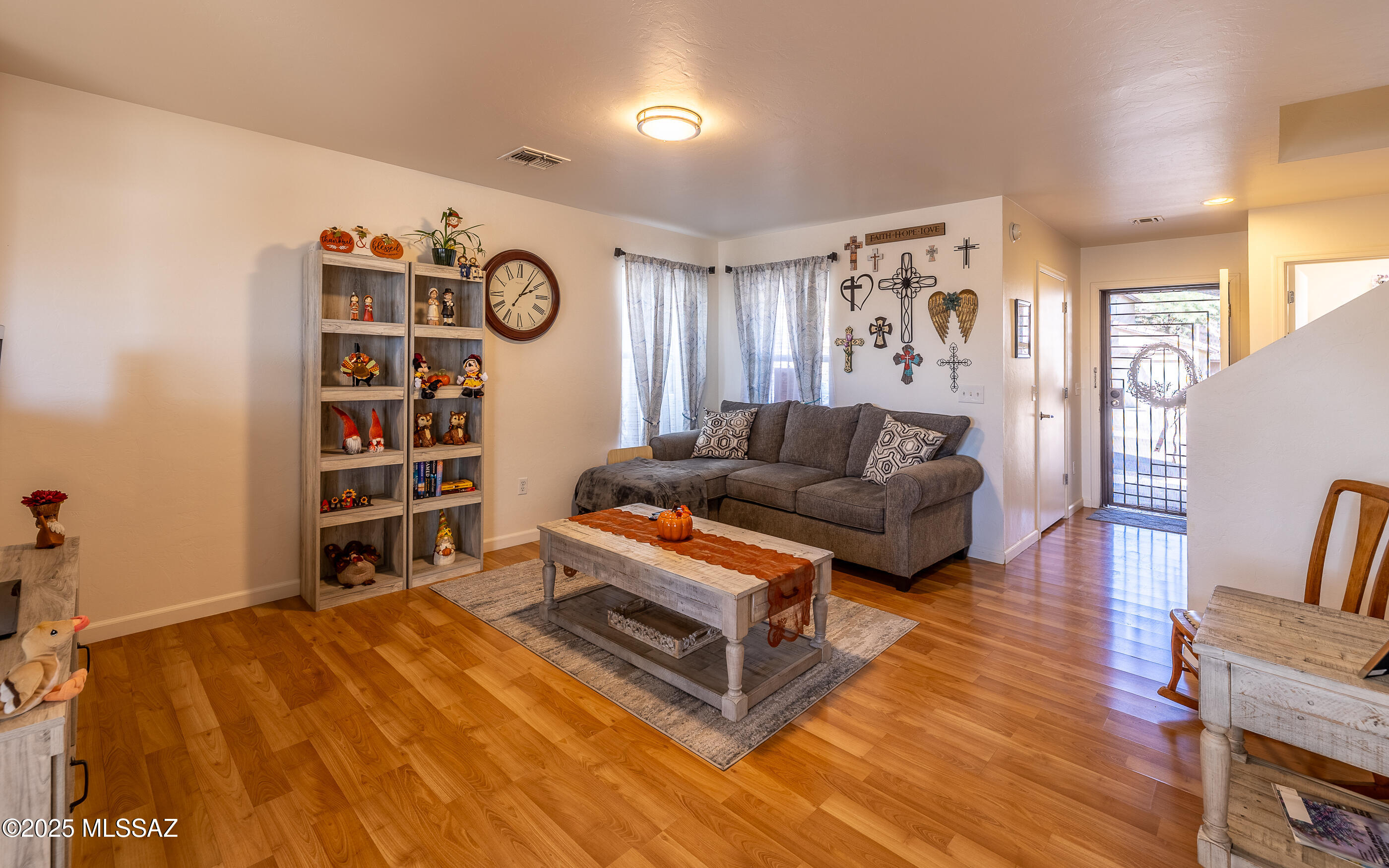 7658 E Desert Overlook Drive