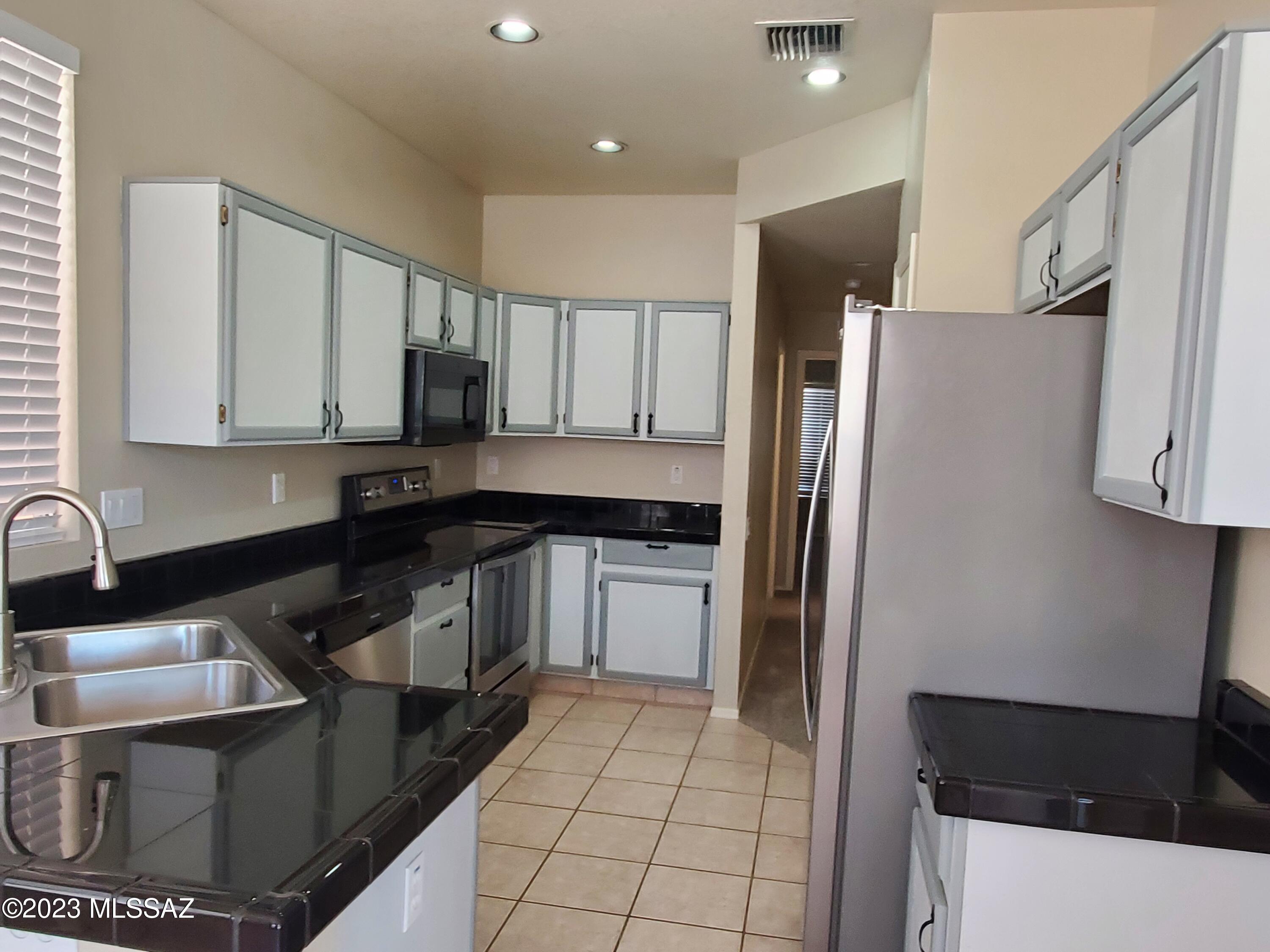 North Ranch (1-187) - Residential Lease