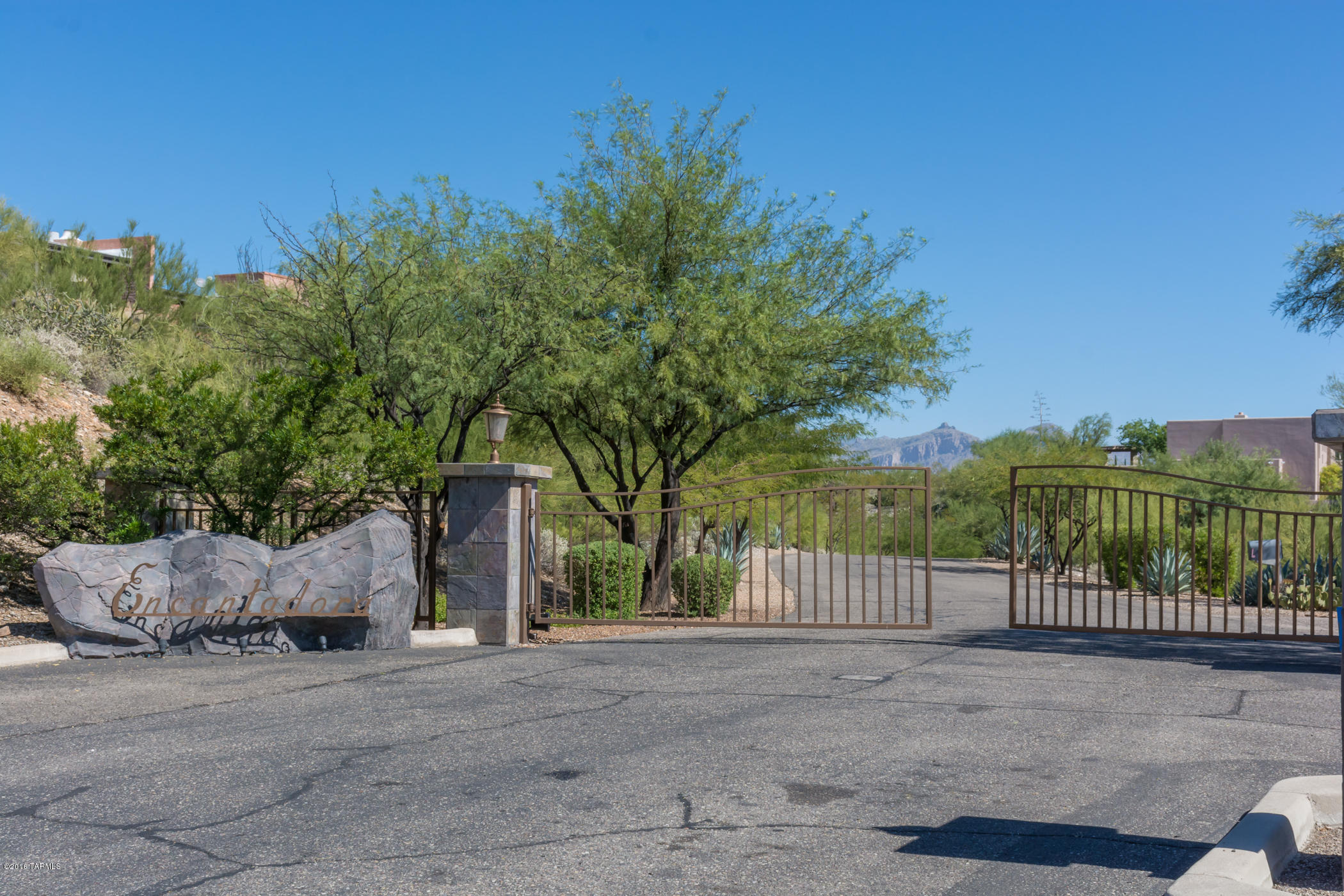 Swan Ridge (1-6) - Residential