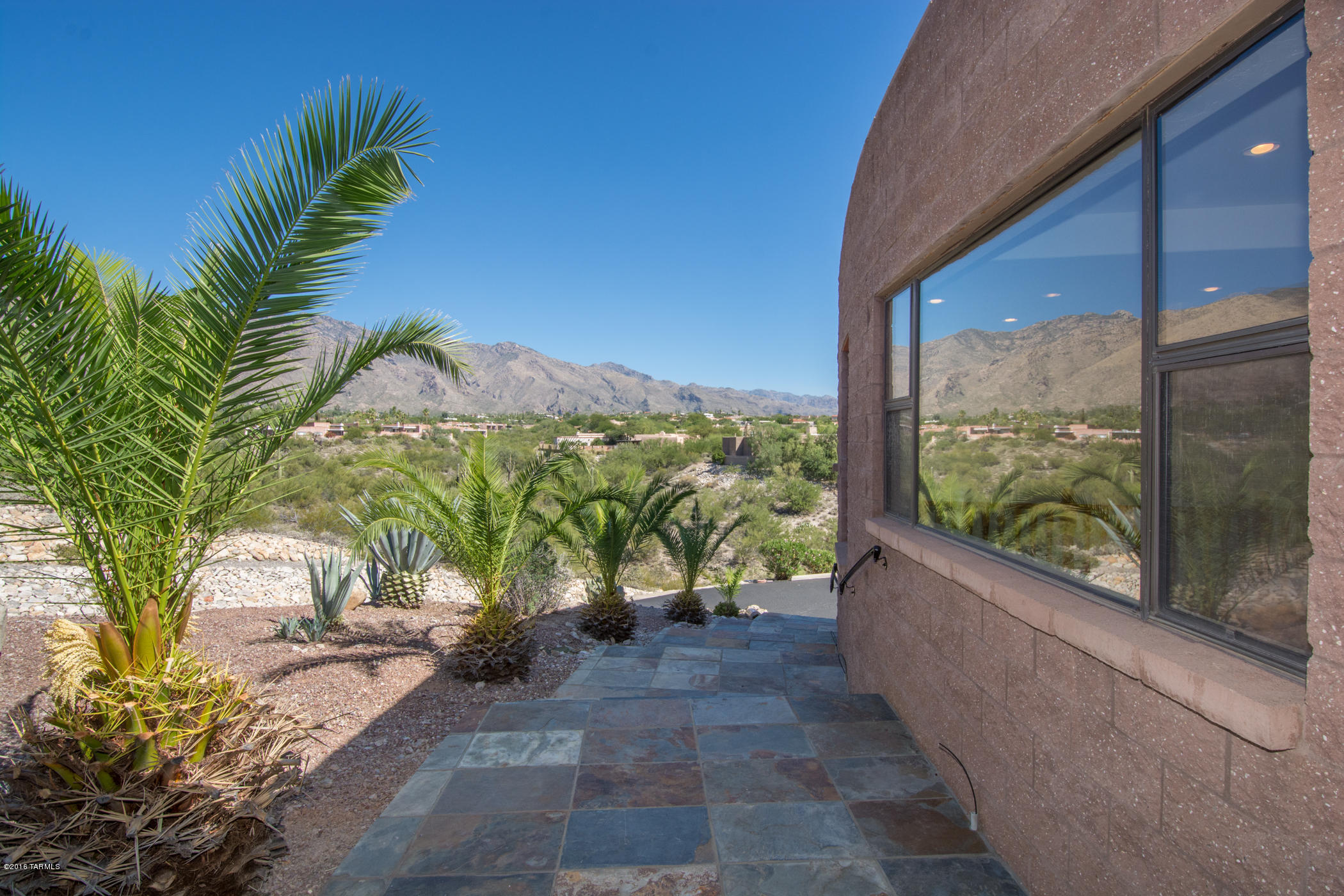 Swan Ridge (1-6) - Residential