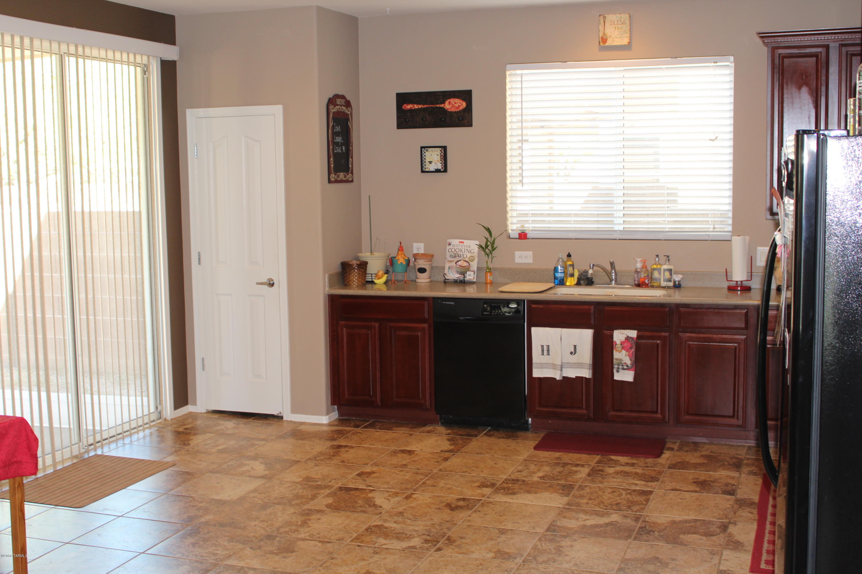 Mariposa Trail - Residential Lease