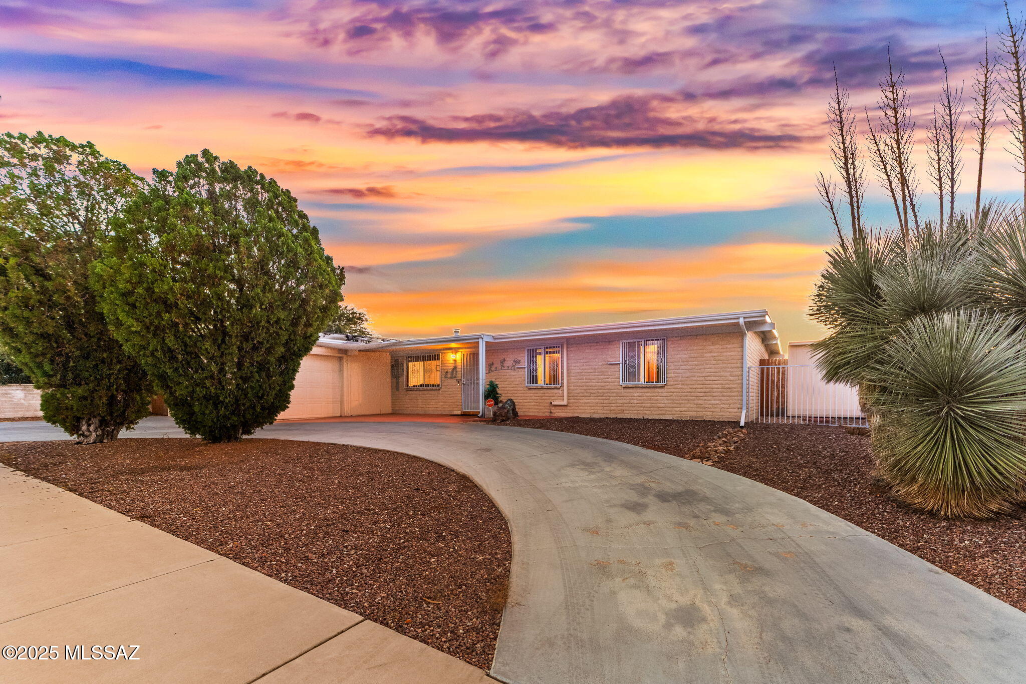 1522 S Harrison Road