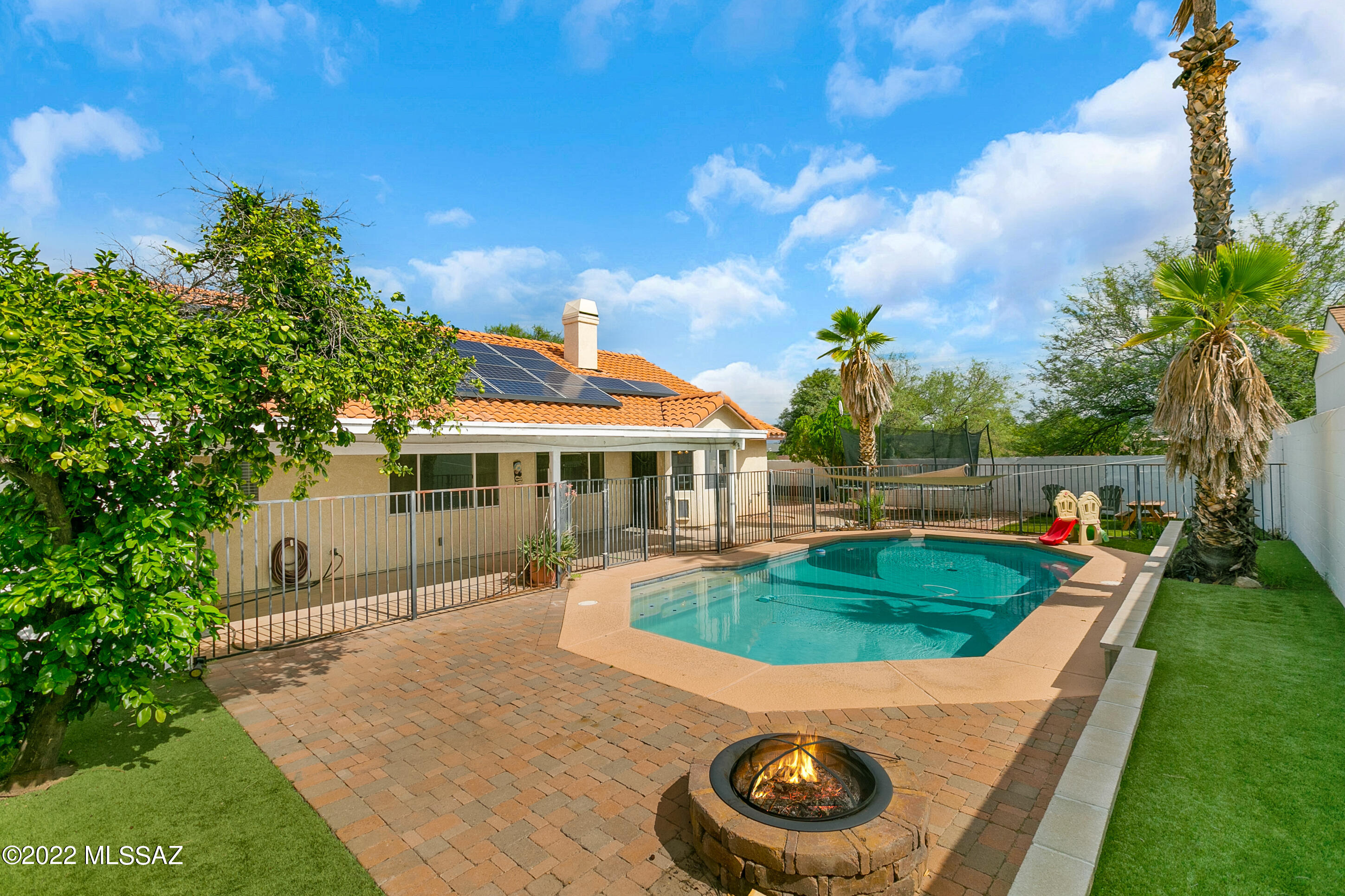 Elliott Homes At Rita Ranch (1-521) - Residential
