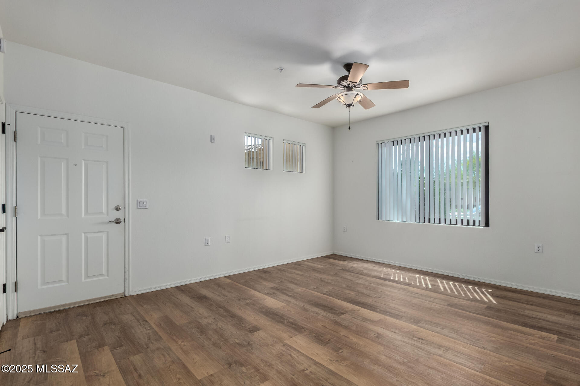 2550 E River Road UNIT 7102
