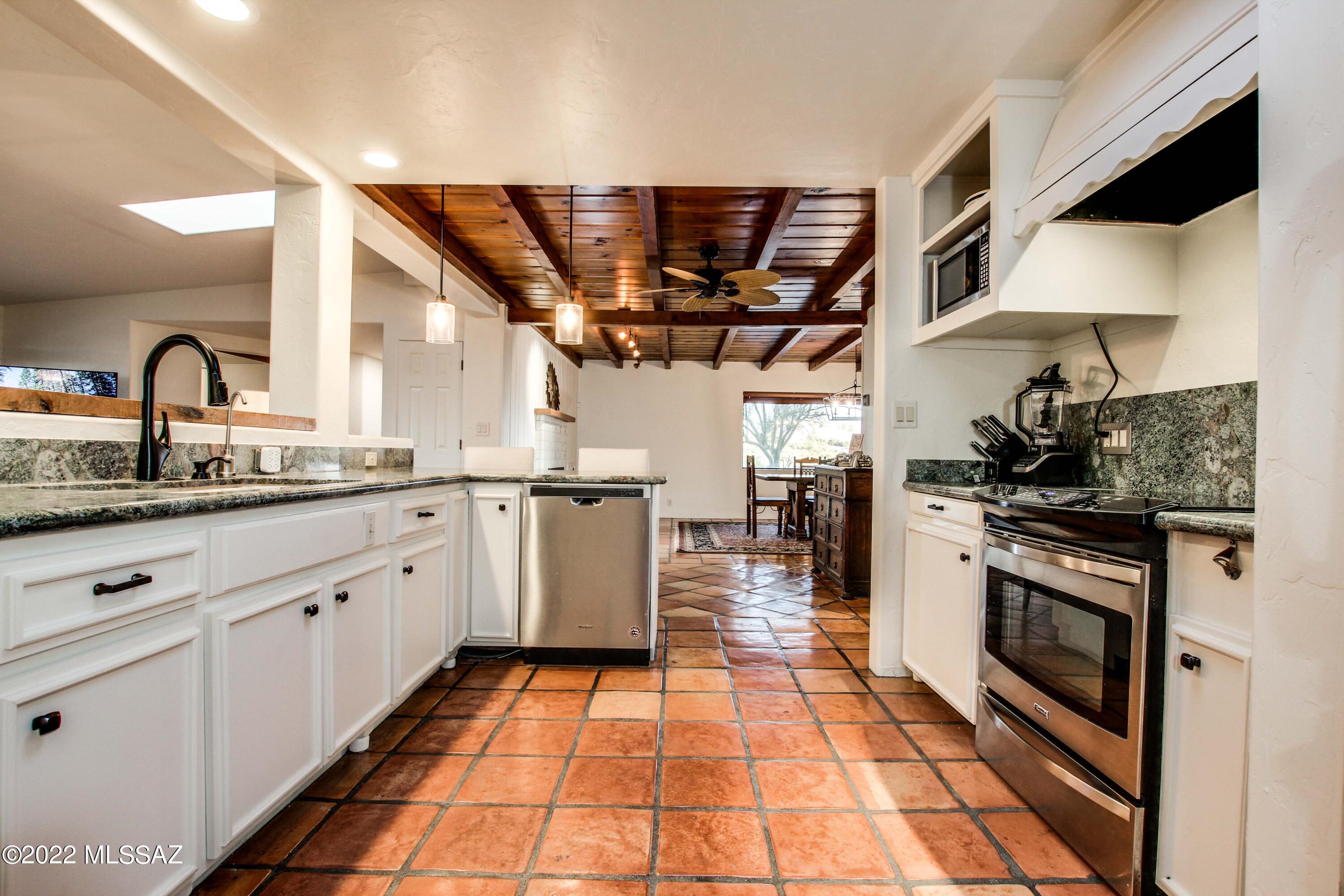 Beverly Hills of Tucson - Residential