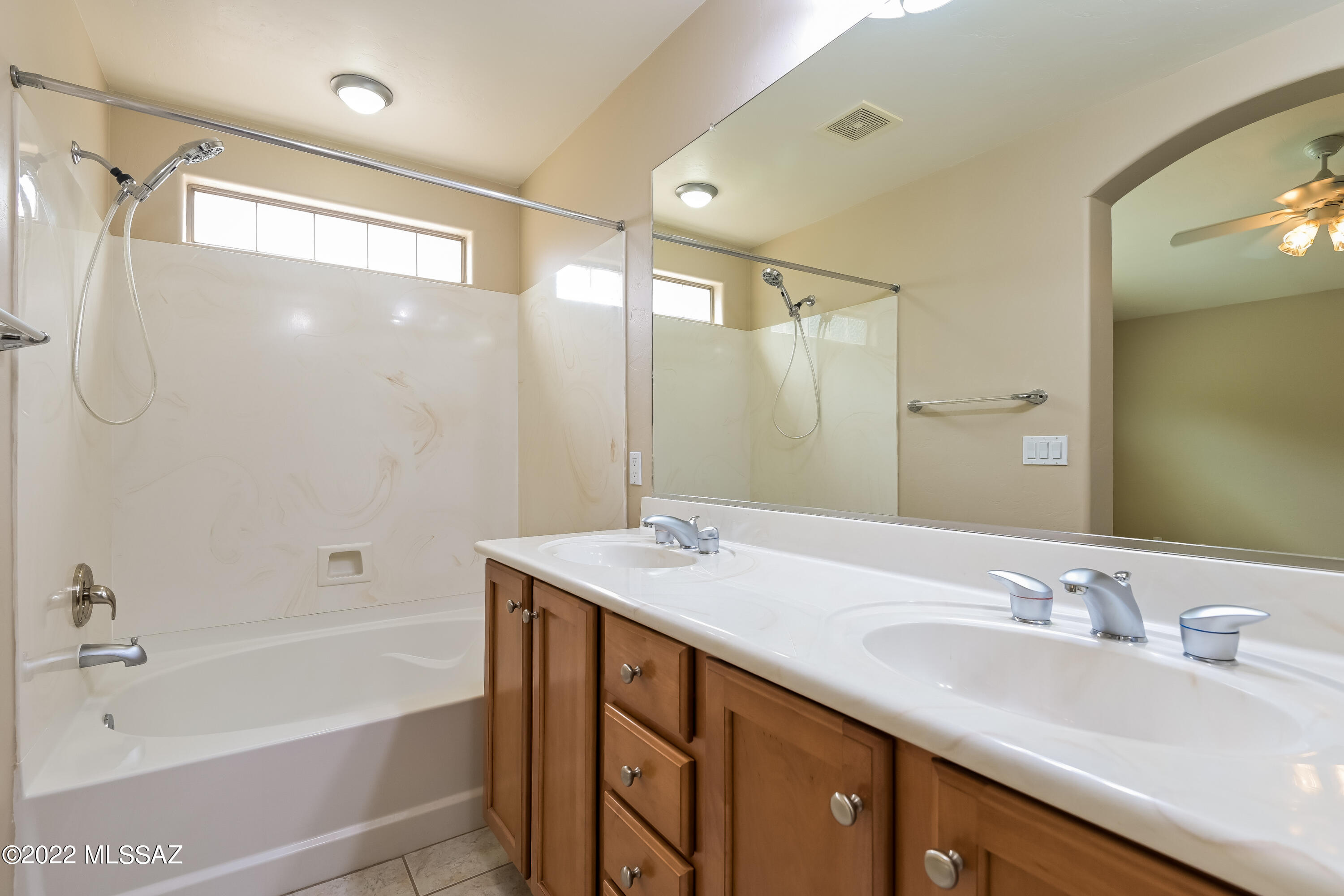 Mesquite Ranch (1-619) - Residential Lease