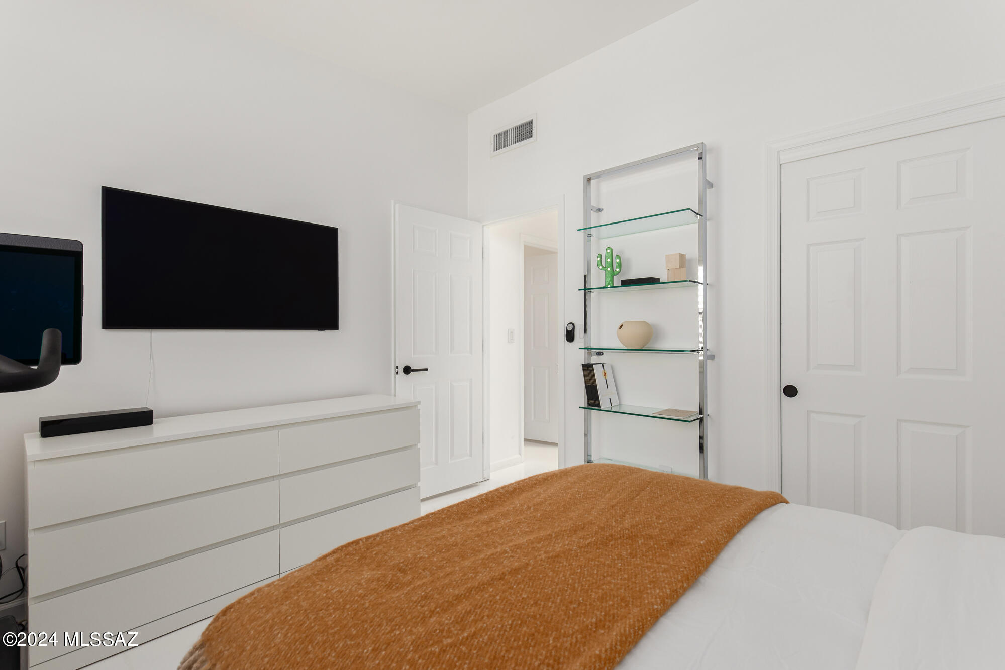 Ridge 4 (52-143) - Residential