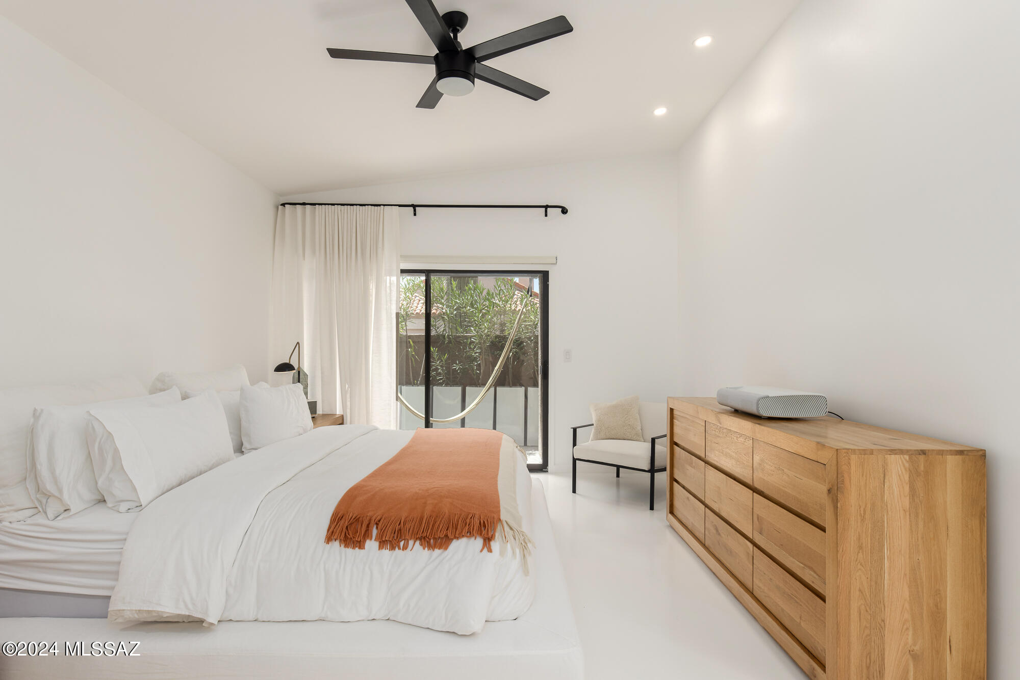 Ridge 4 (52-143) - Residential