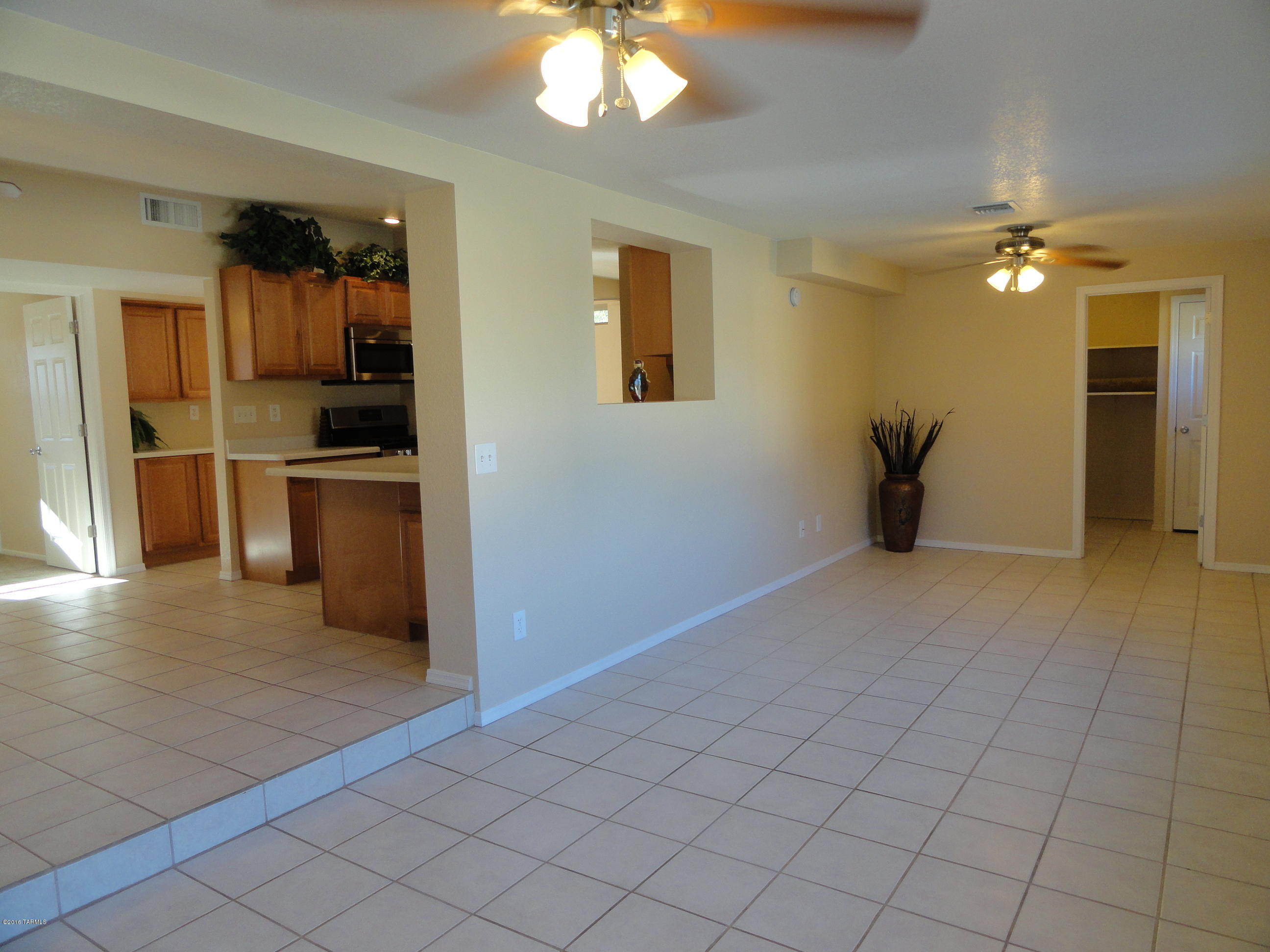 Miramonte Terr - Residential