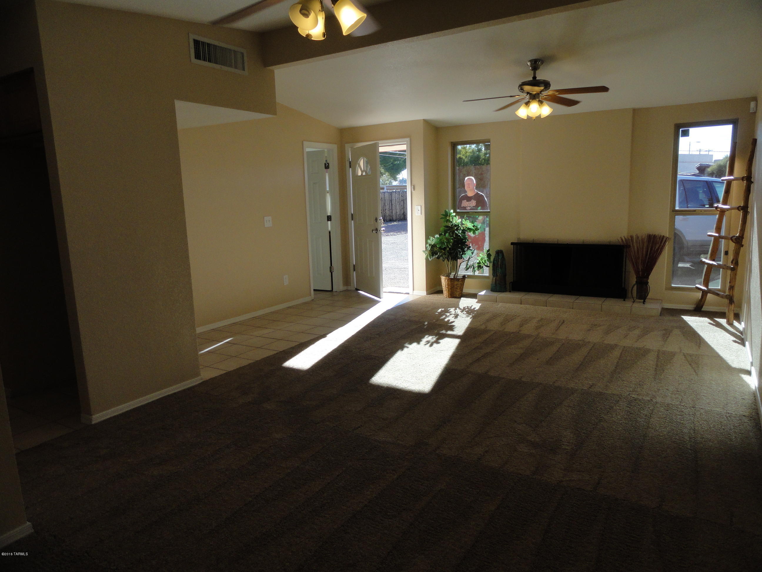 Miramonte Terr - Residential