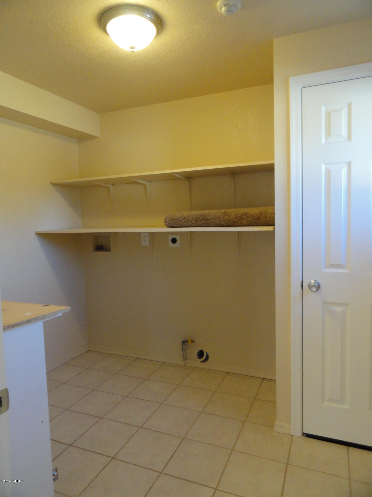 Miramonte Terr - Residential
