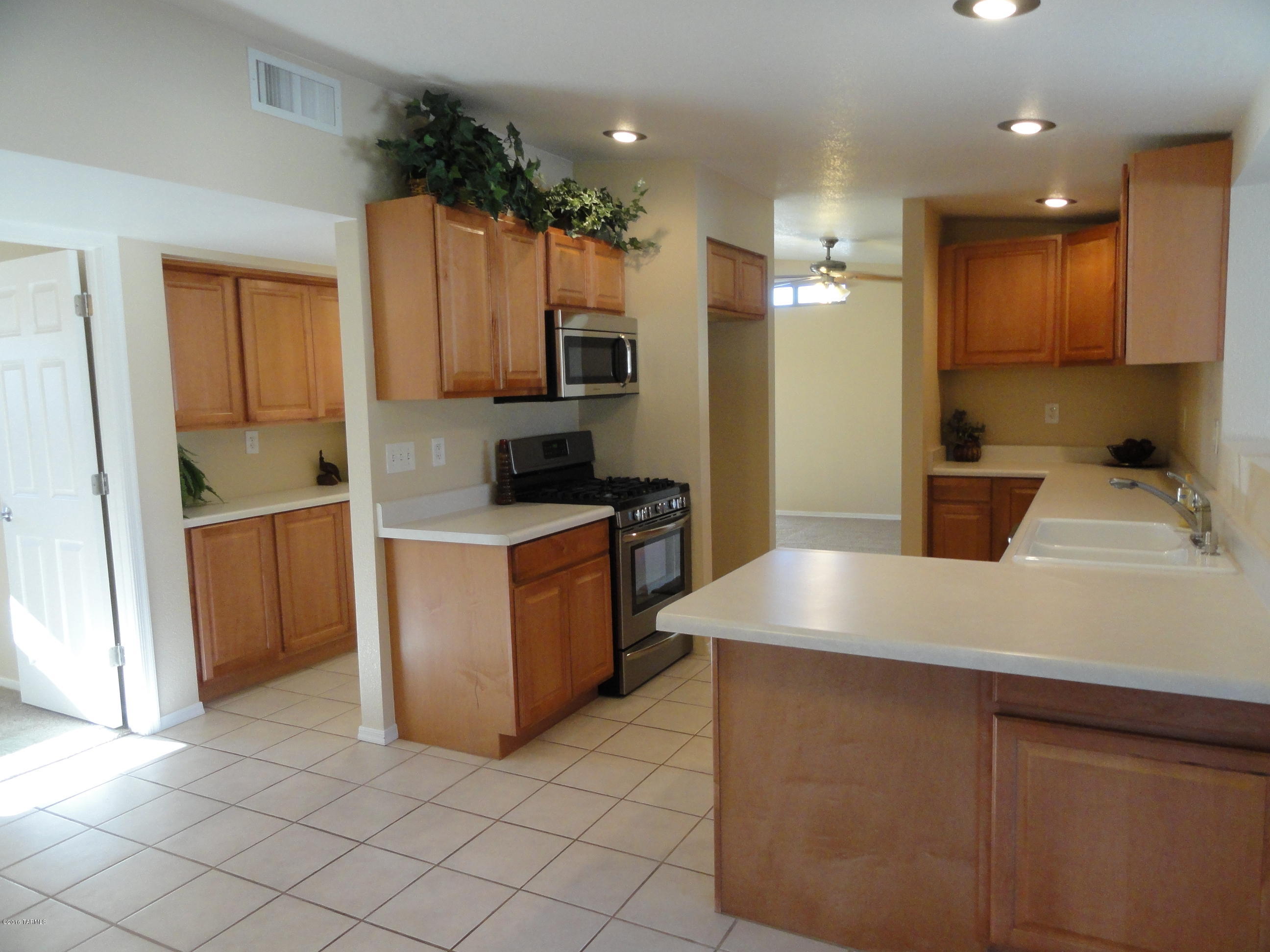 Miramonte Terr - Residential