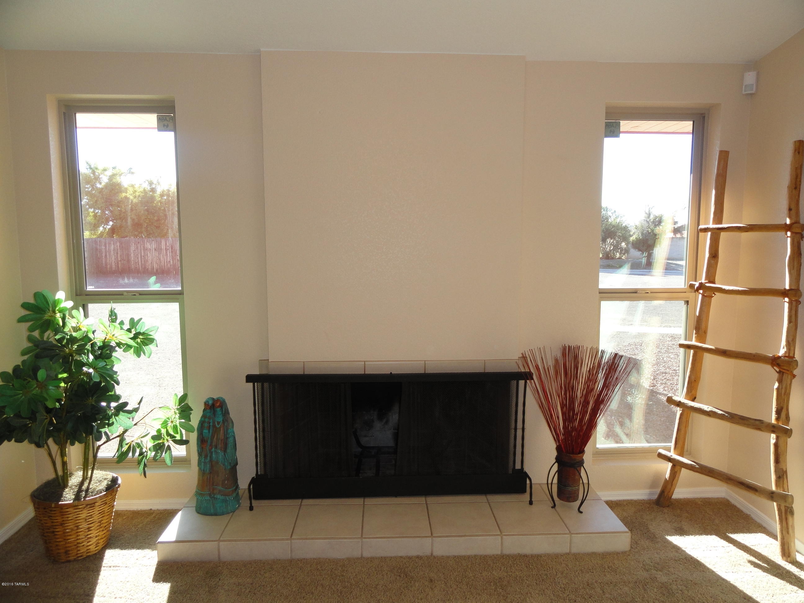 Miramonte Terr - Residential