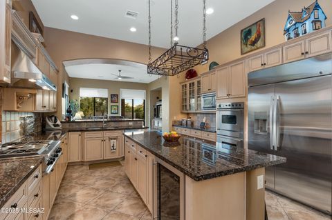 13837 N Steprock Canyon Place Oro Valley AZ 85755