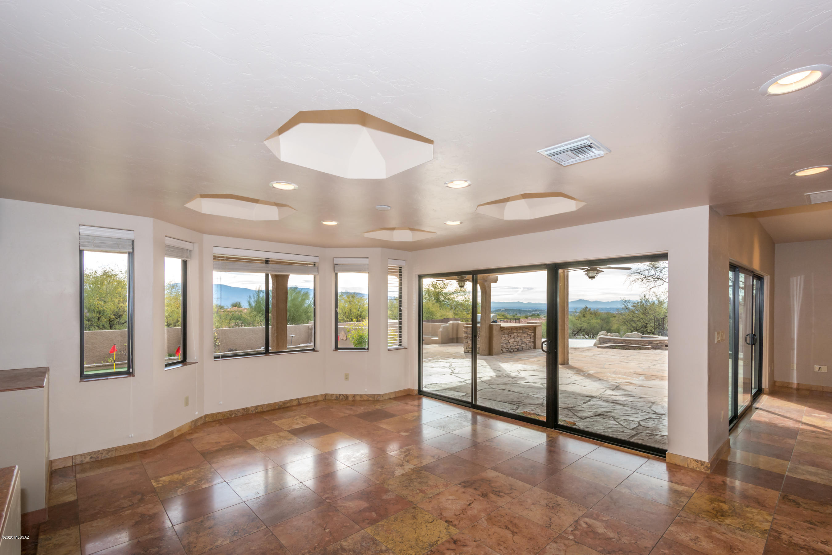 Alta Vista (1-98) - Residential