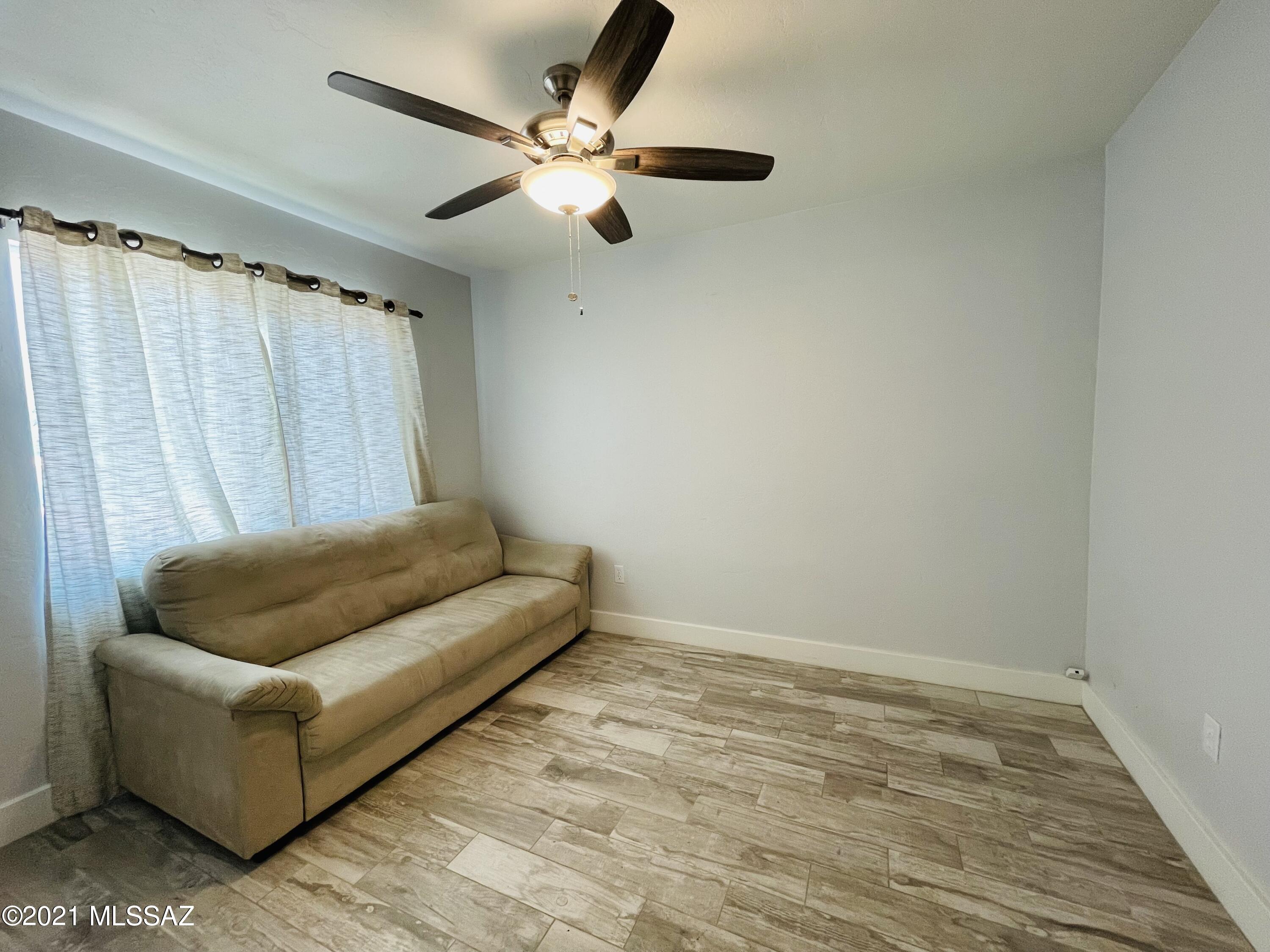 Menlo Park, Menlo Park Annex & South Menlo Park Amended - Residential Lease