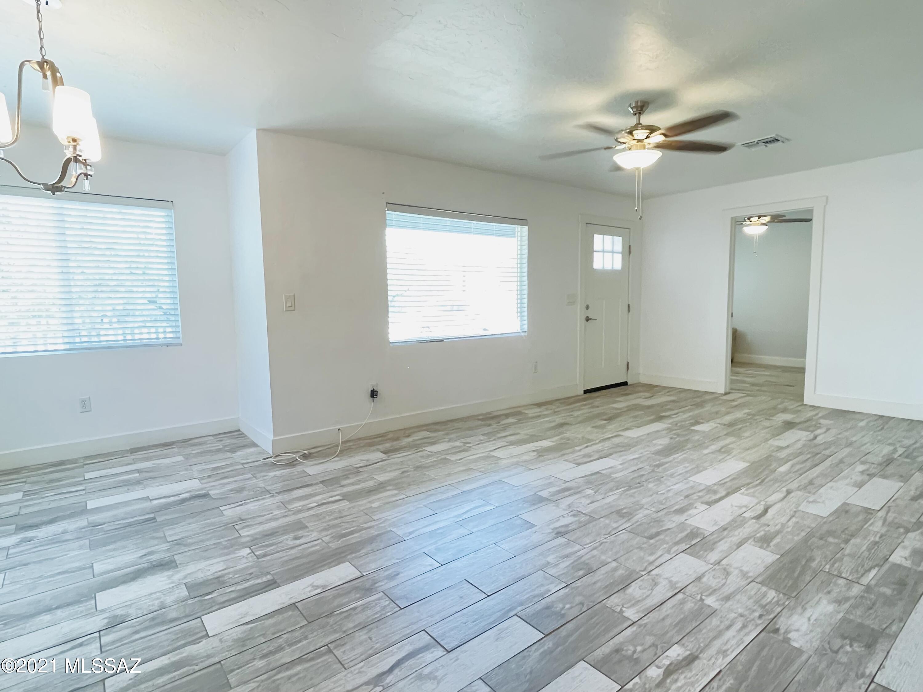 Menlo Park, Menlo Park Annex & South Menlo Park Amended - Residential Lease