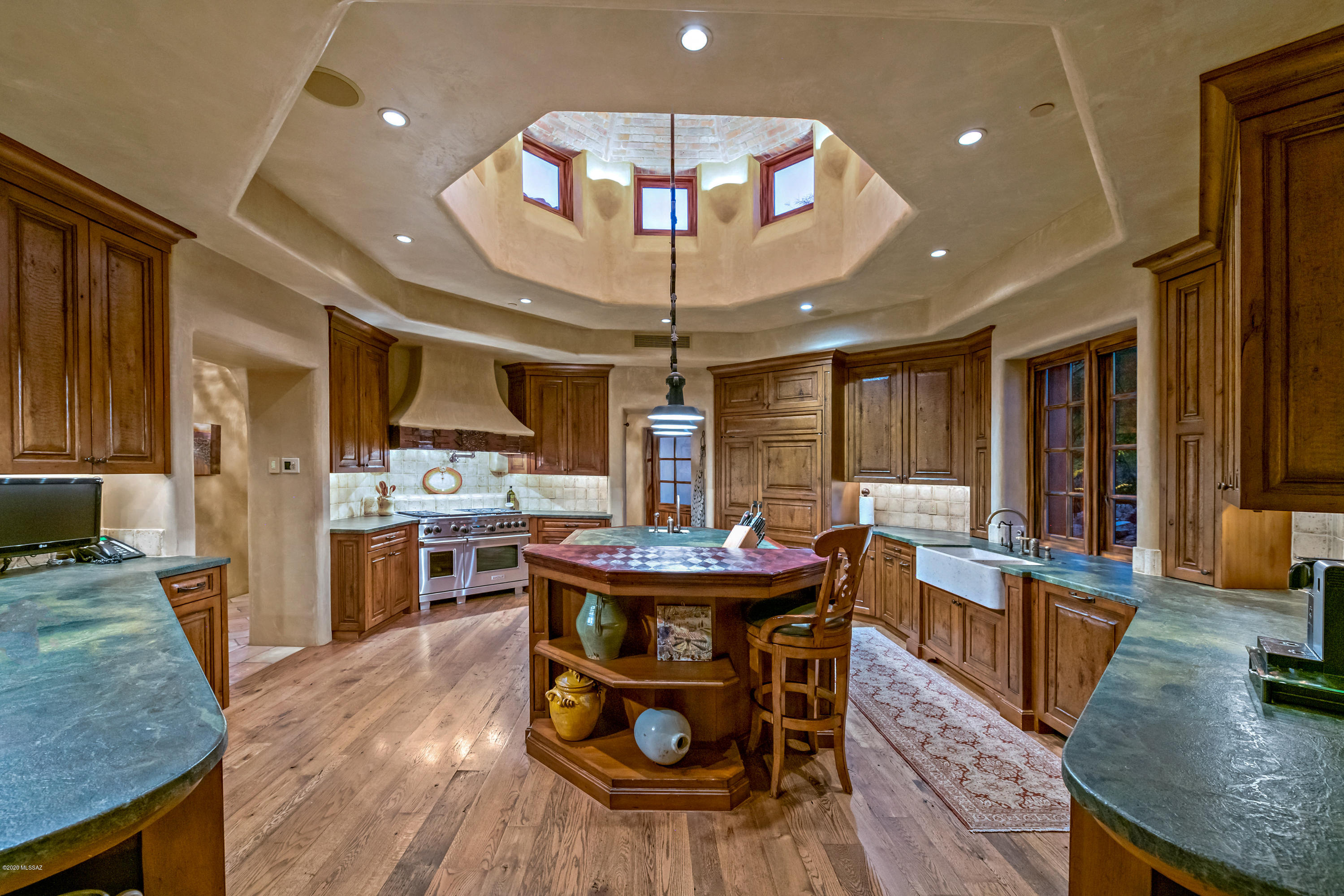 Stone Canyon IIA (134 & 397-403) - Residential