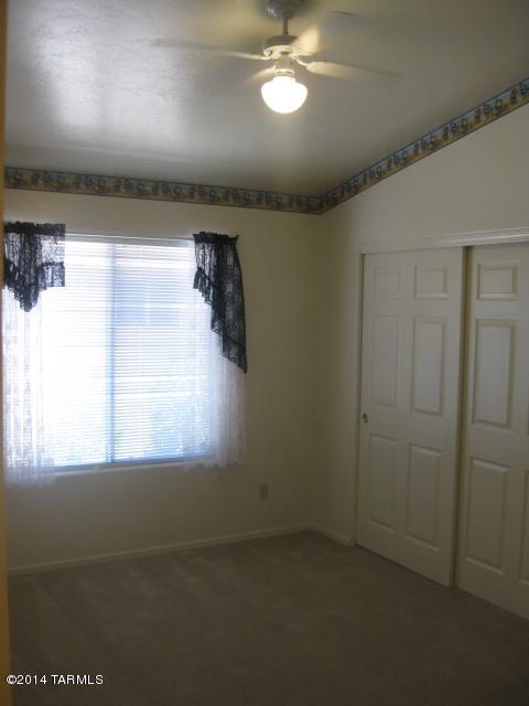 Sonrisa (1-121) - Residential Lease