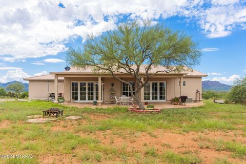 A home in Tubac