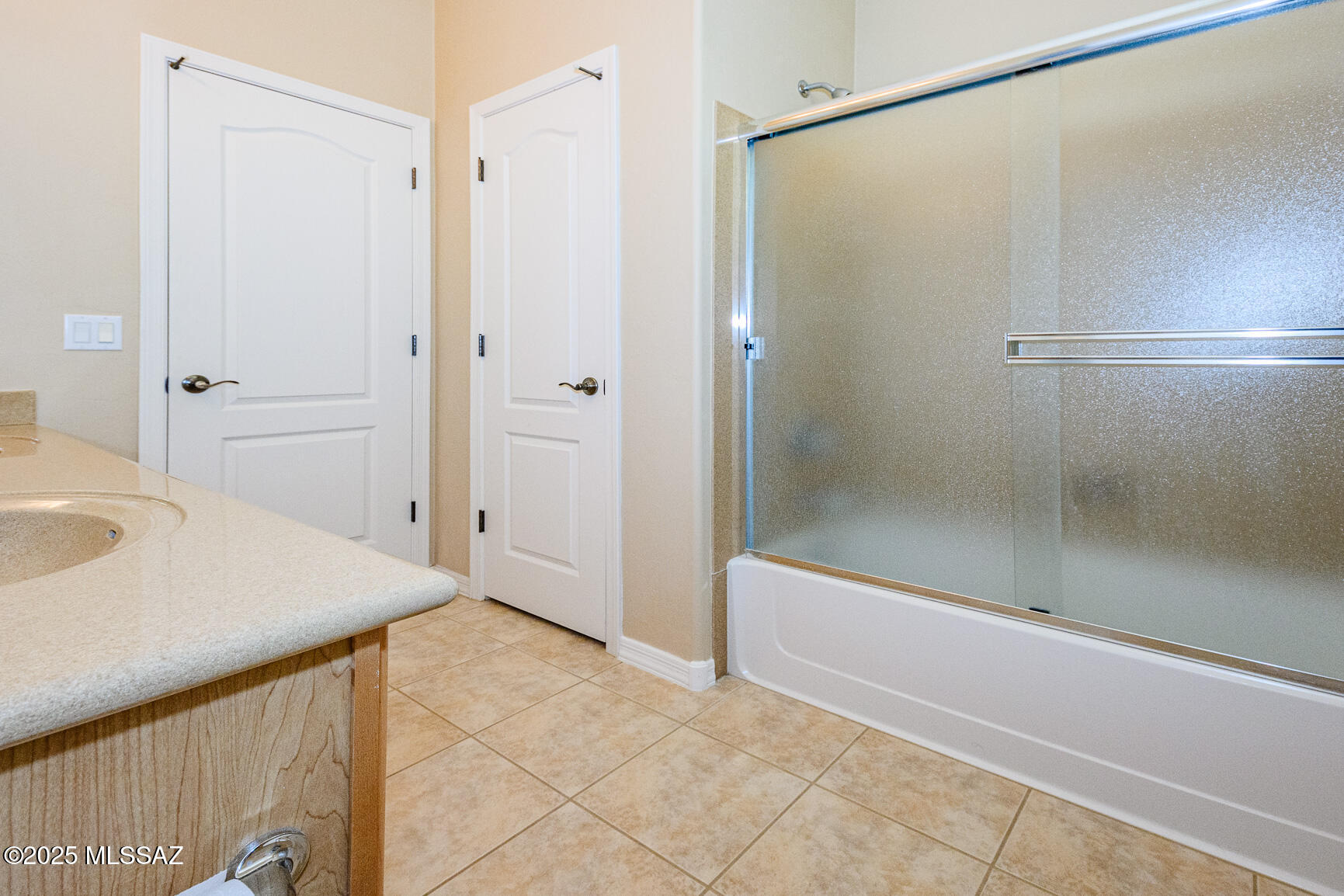 Continental Reserve Blk. 16A (1-111) - Residential