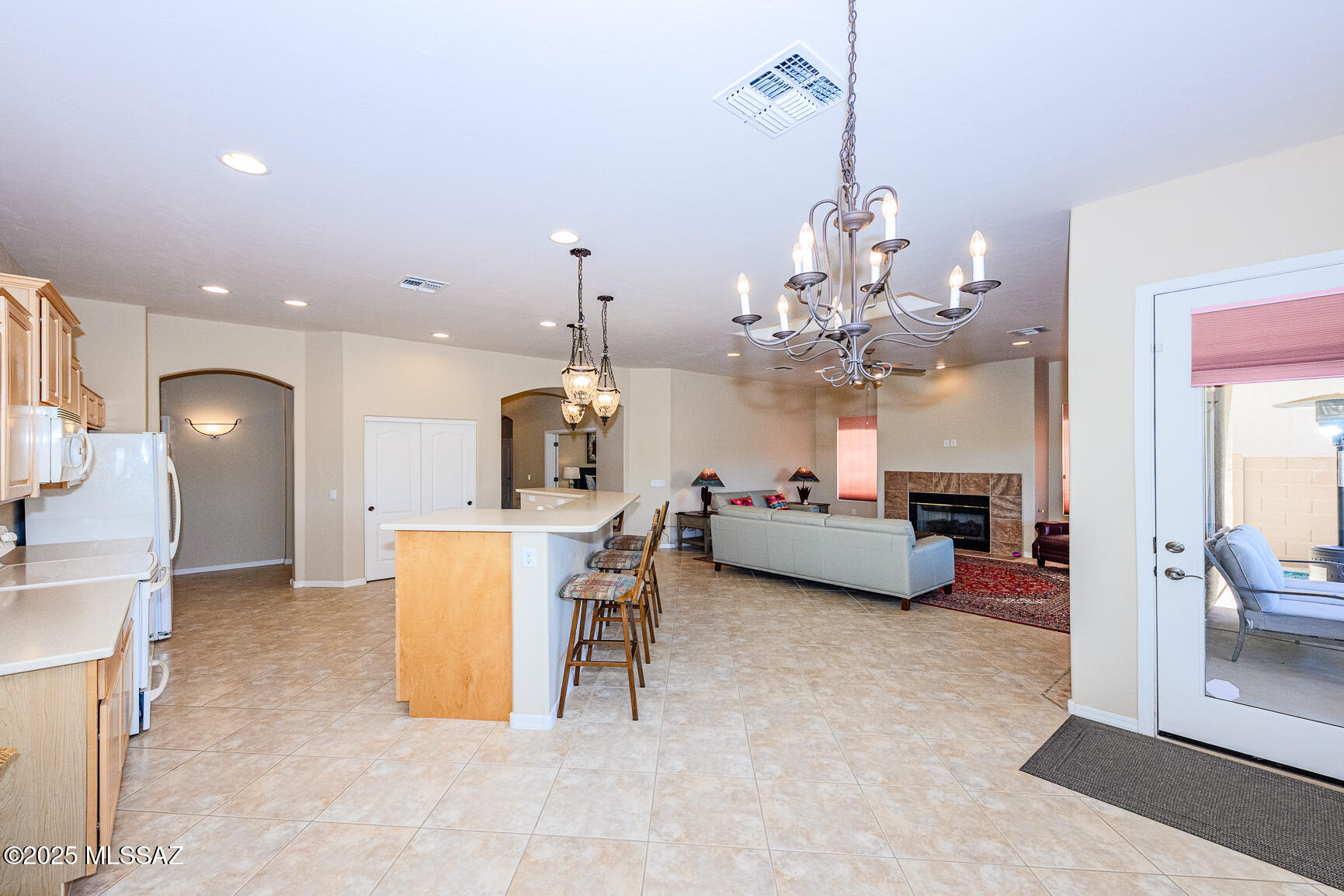 Continental Reserve Blk. 16A (1-111) - Residential