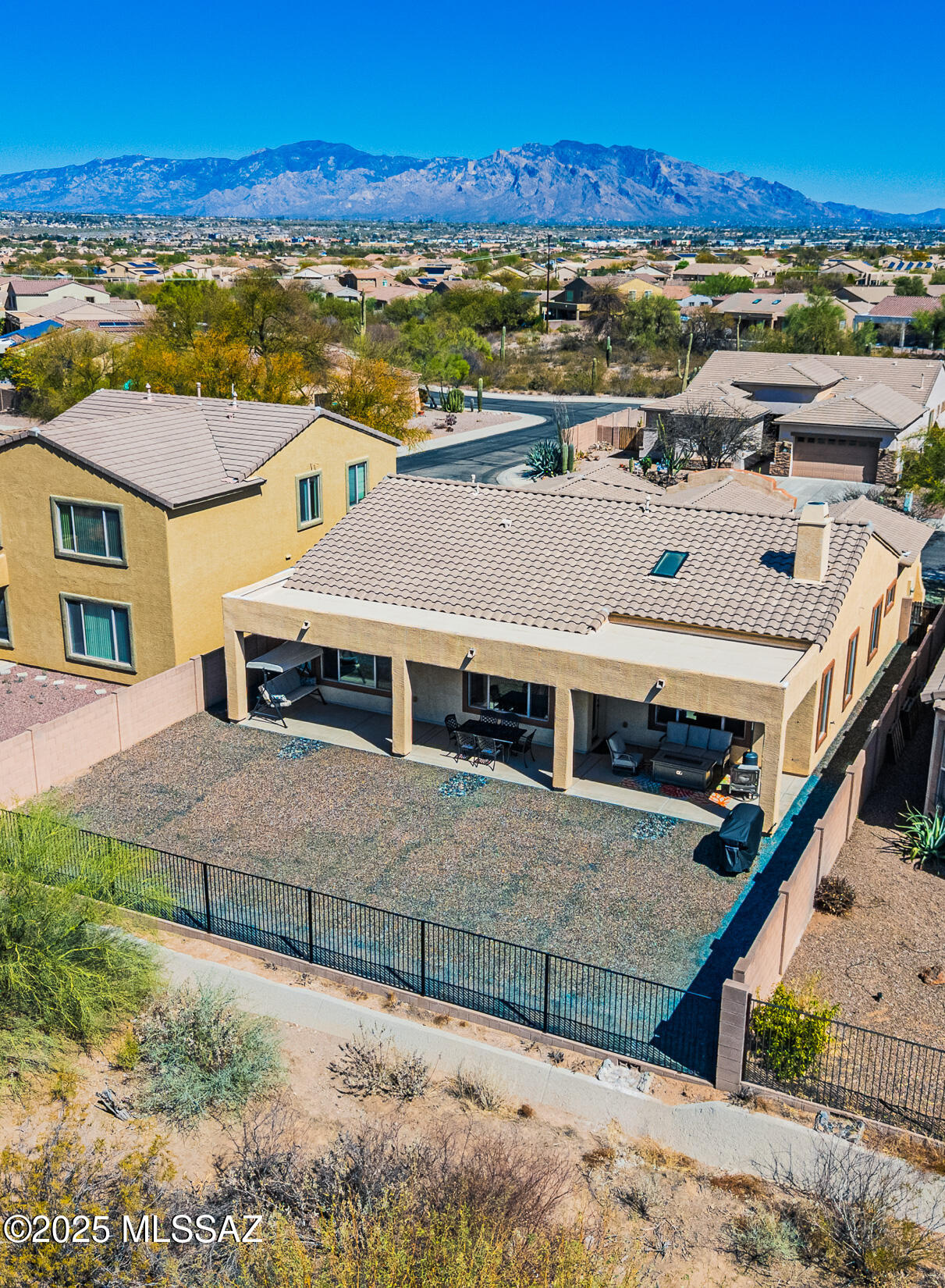 Continental Reserve Blk. 16A (1-111) - Residential